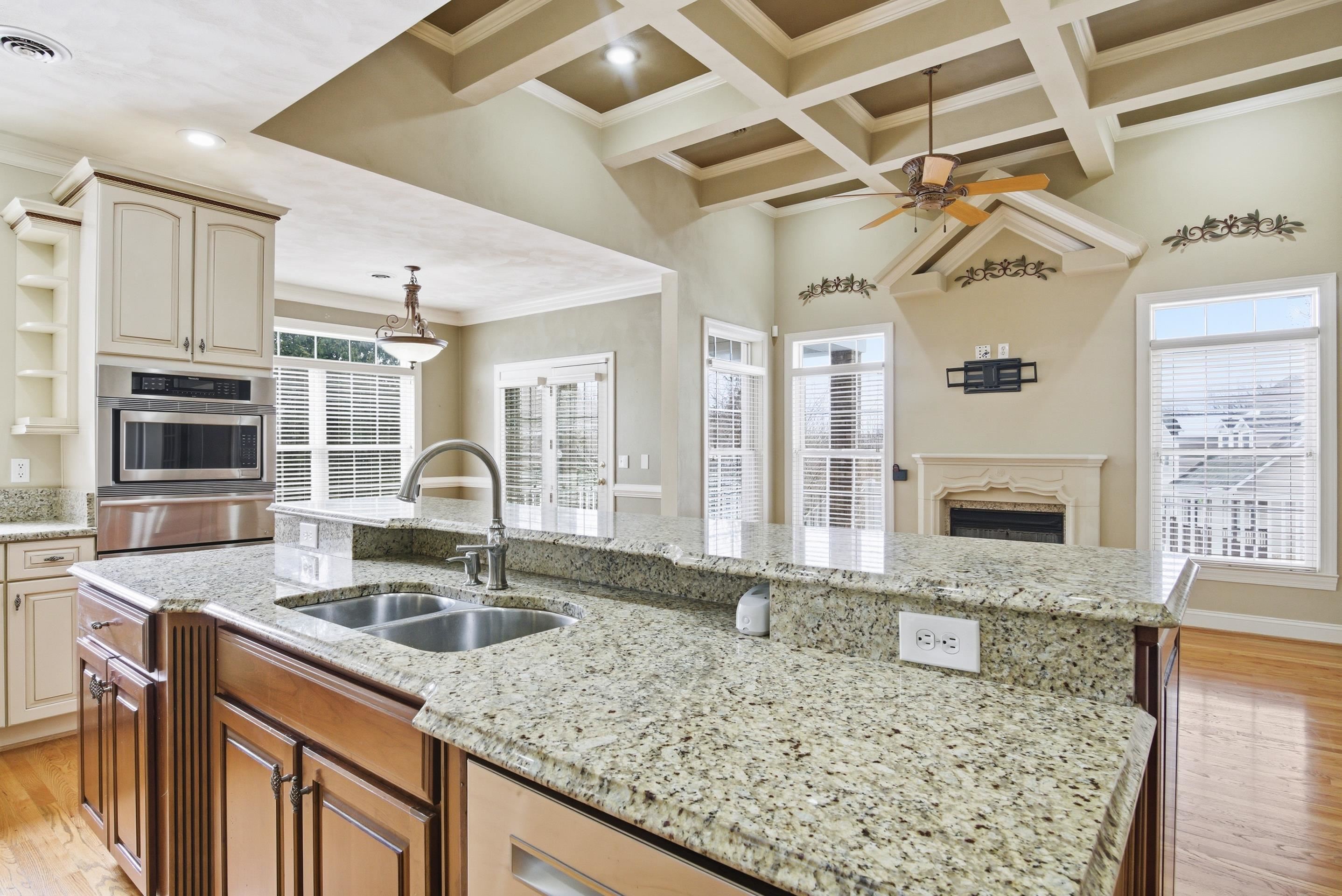 404 Vista Ridge Radford VA 24141