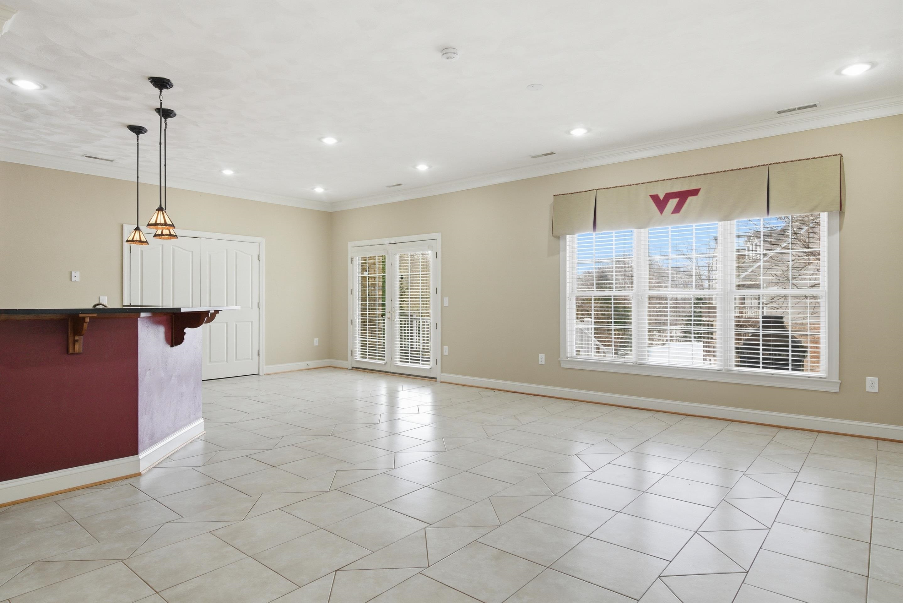 404 Vista Ridge Radford VA 24141