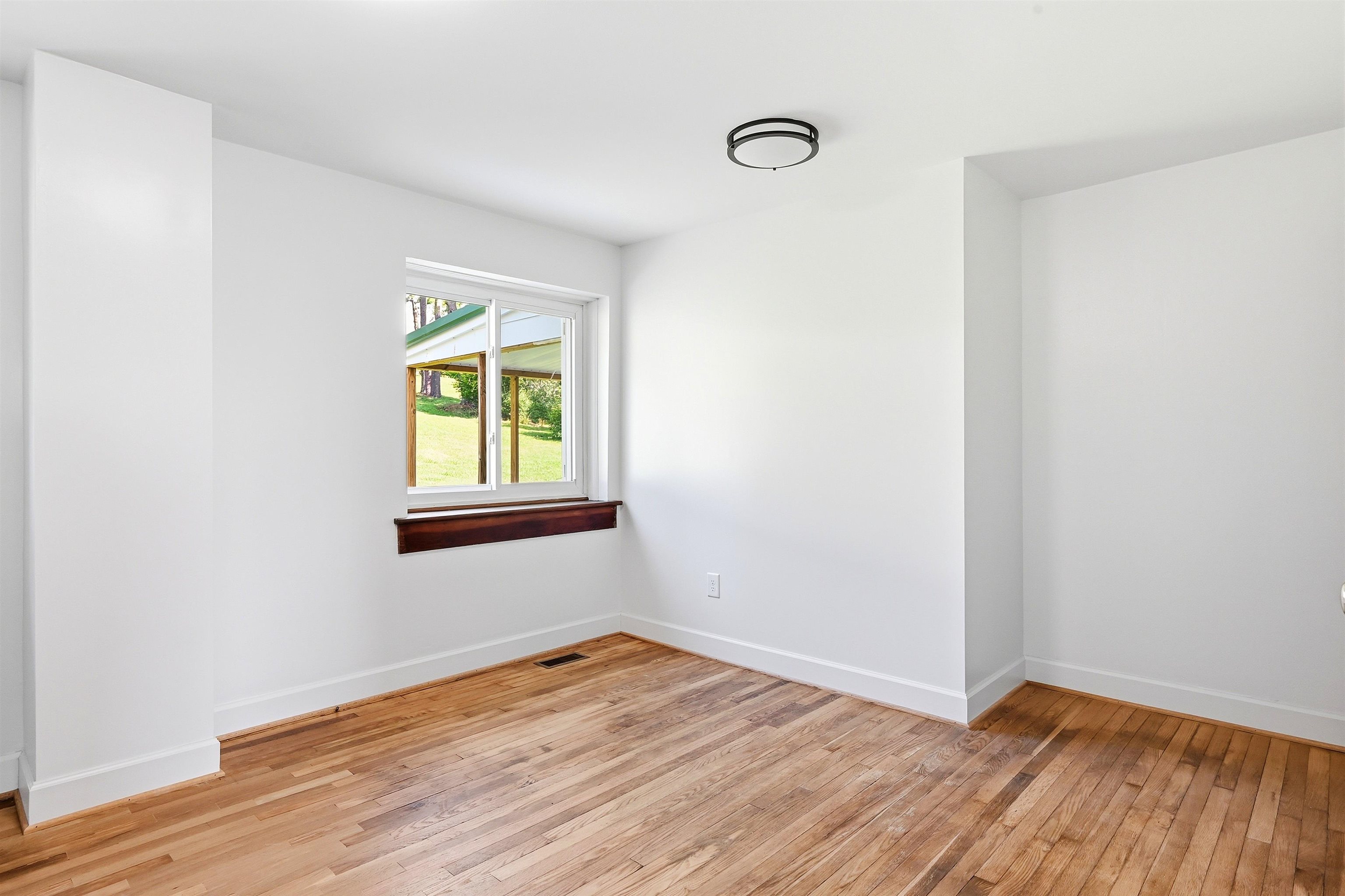 501 Cedar Drive Ripplemead VA 24150