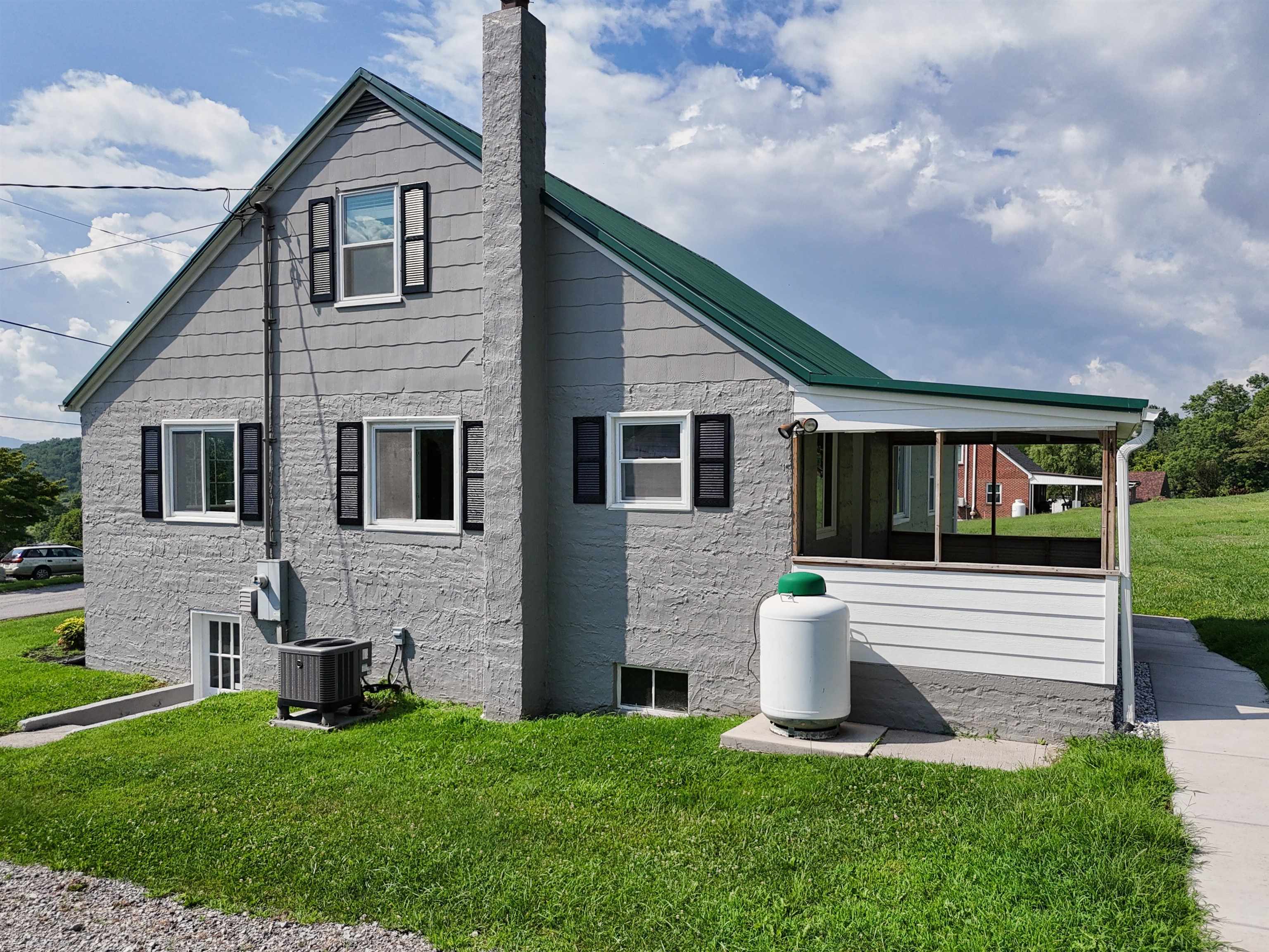 501 Cedar Drive Ripplemead VA 24150
