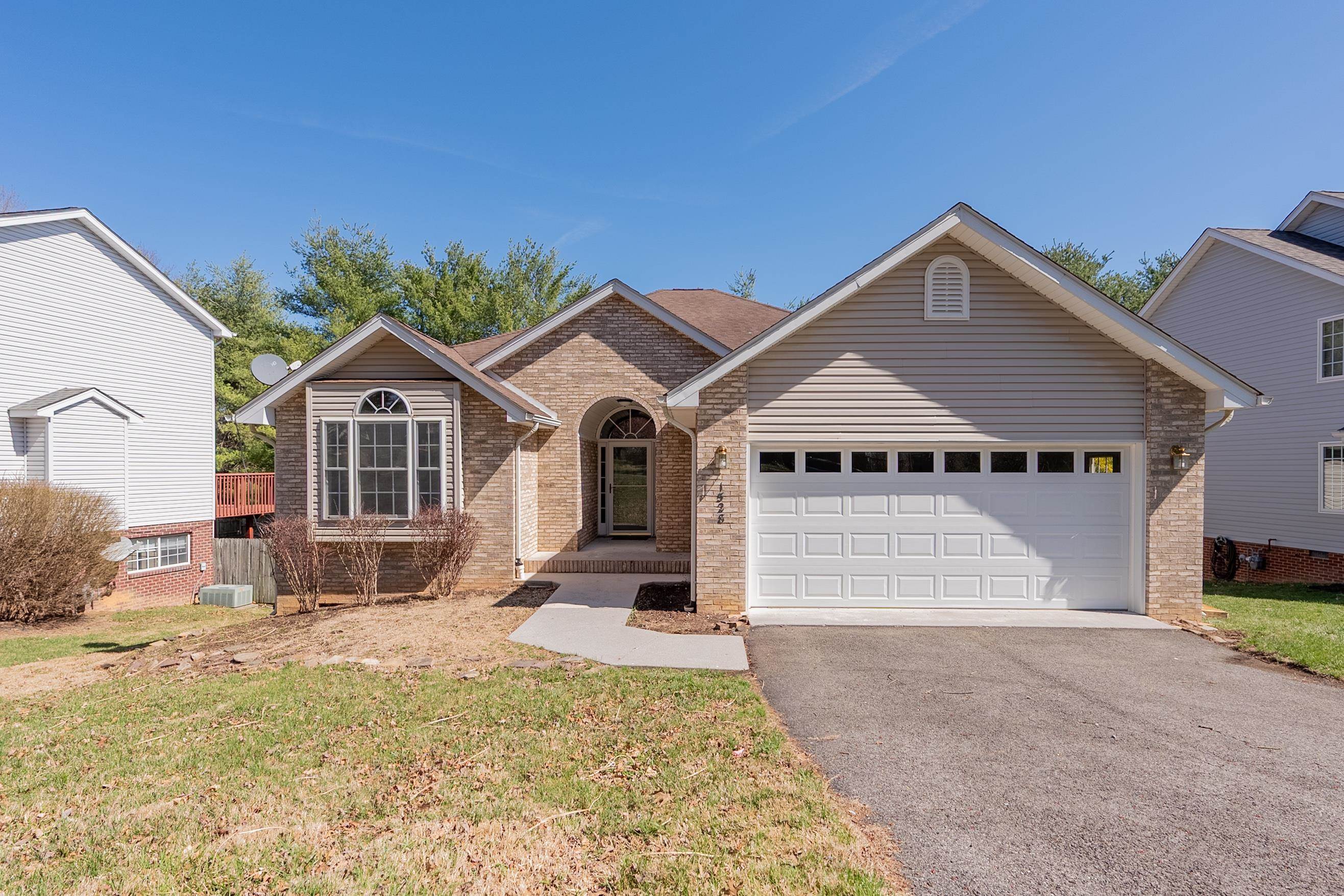 1528 Oriole Drive Blacksburg VA 24060