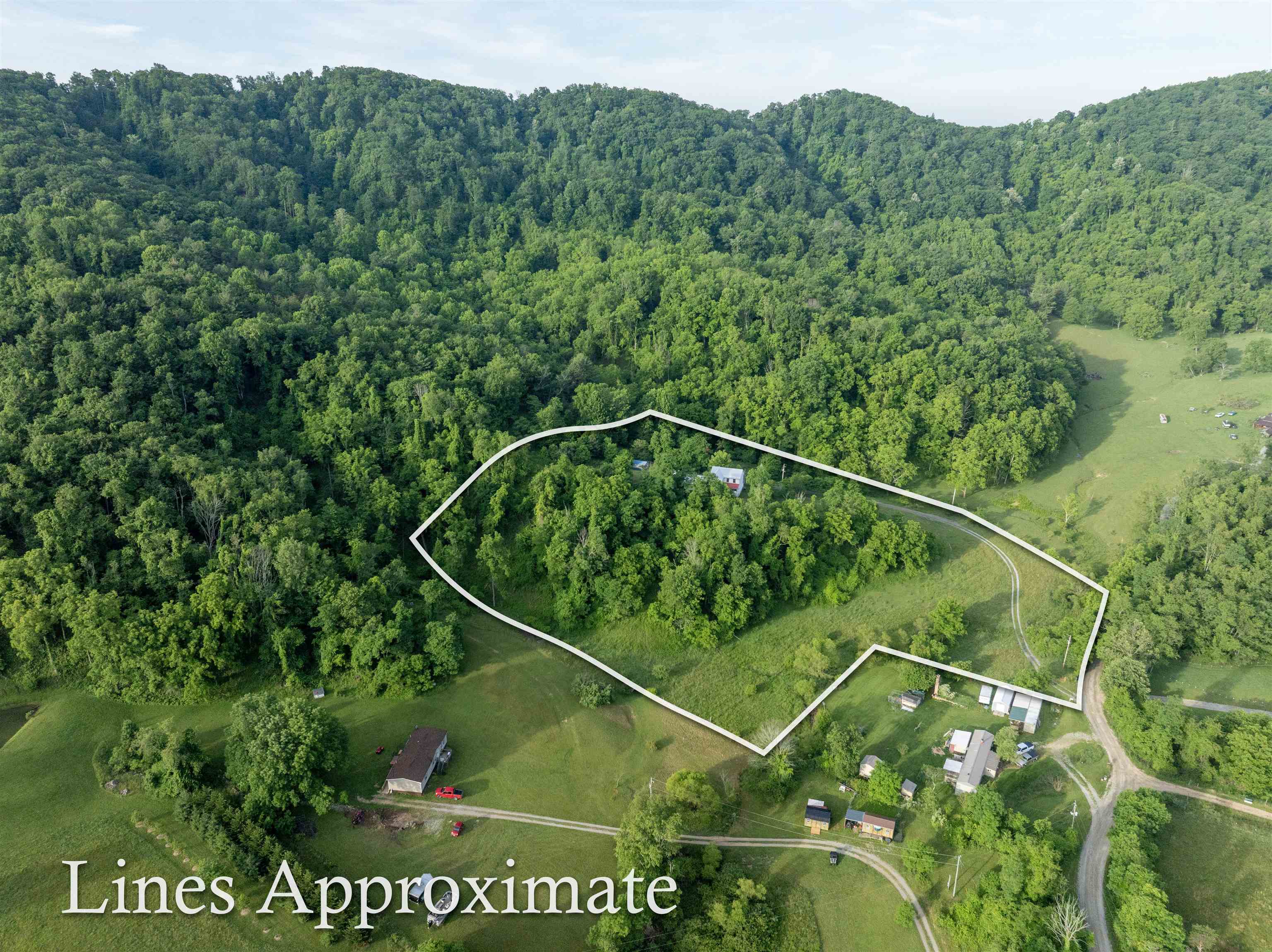 1761 Conners Valley Road Draper VA 24324