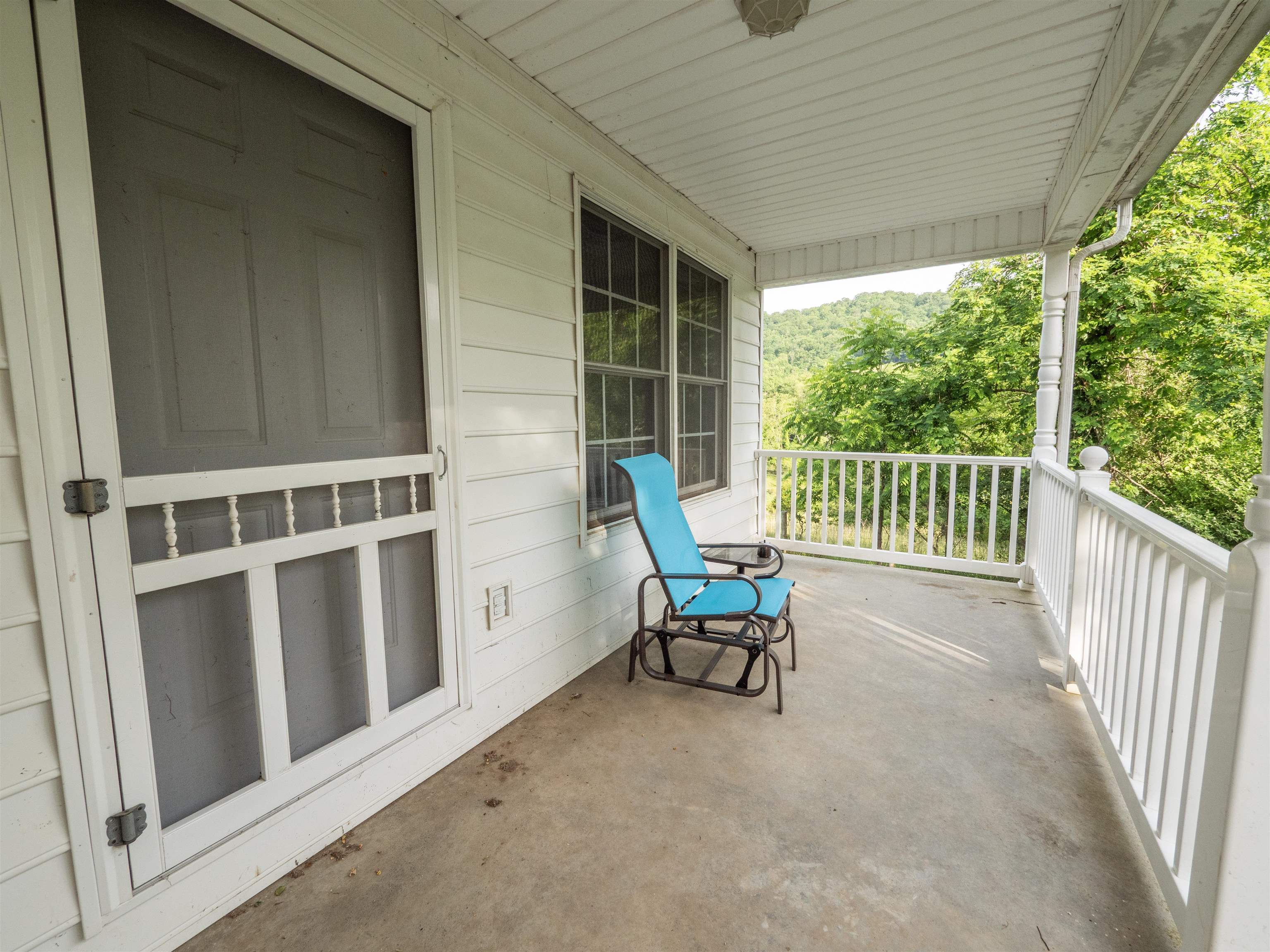1761 Conners Valley Road Draper VA 24324
