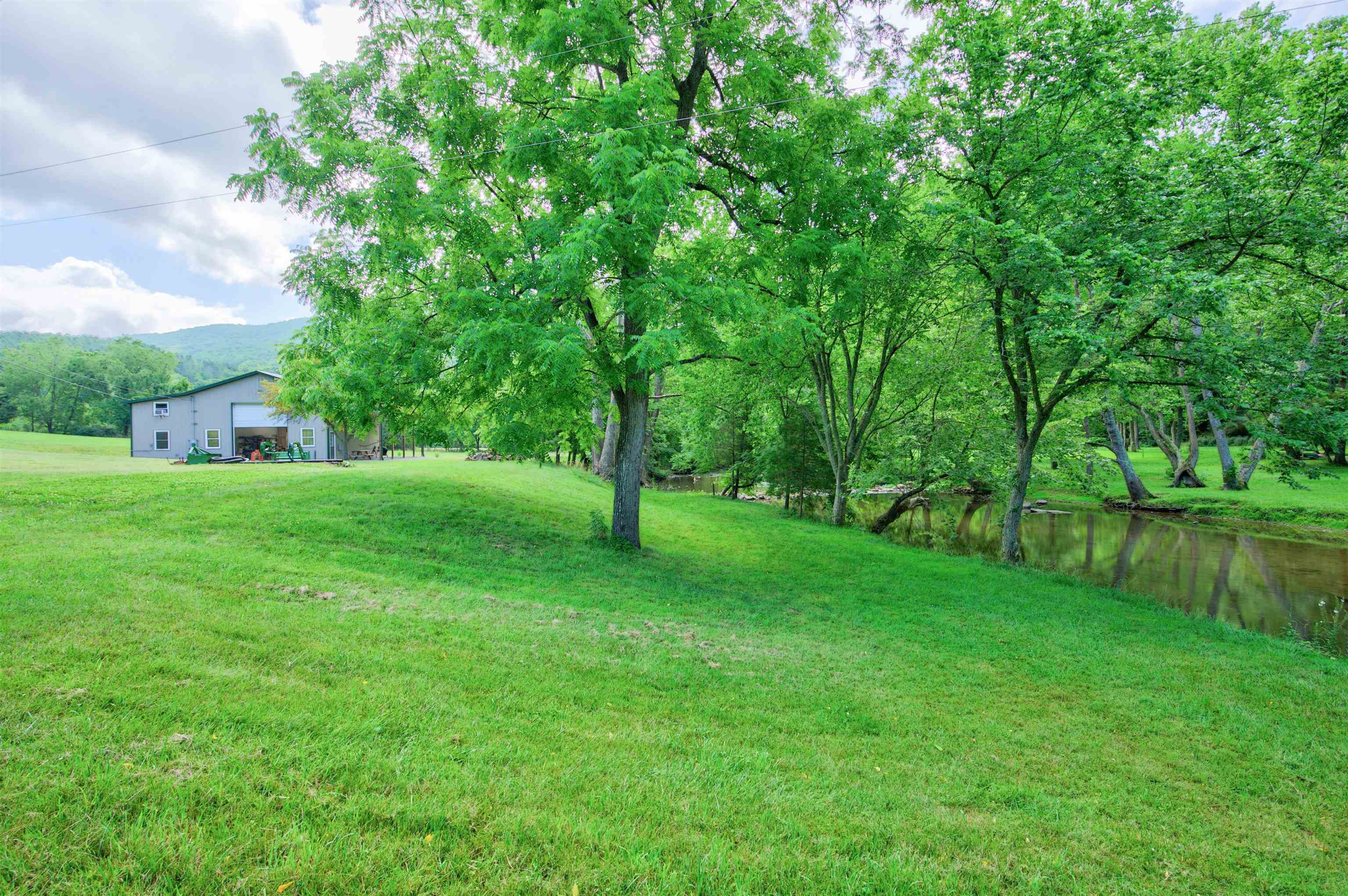 136 Clemons Lane Pearisburg VA 24134