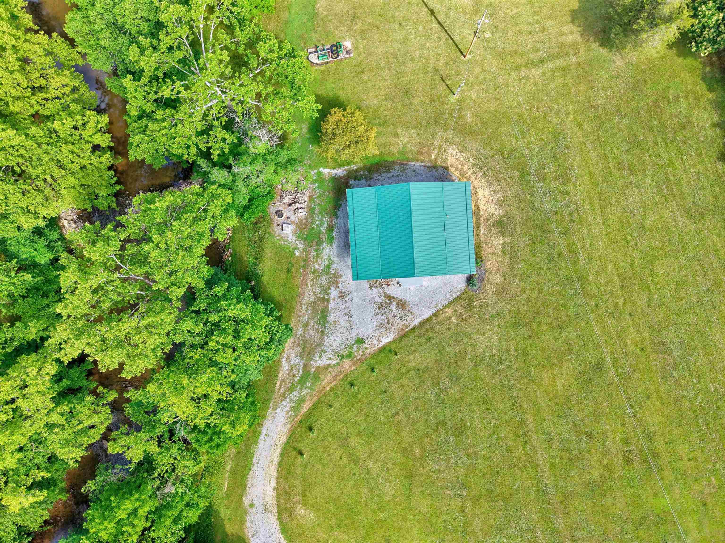 136 Clemons Lane Pearisburg VA 24134
