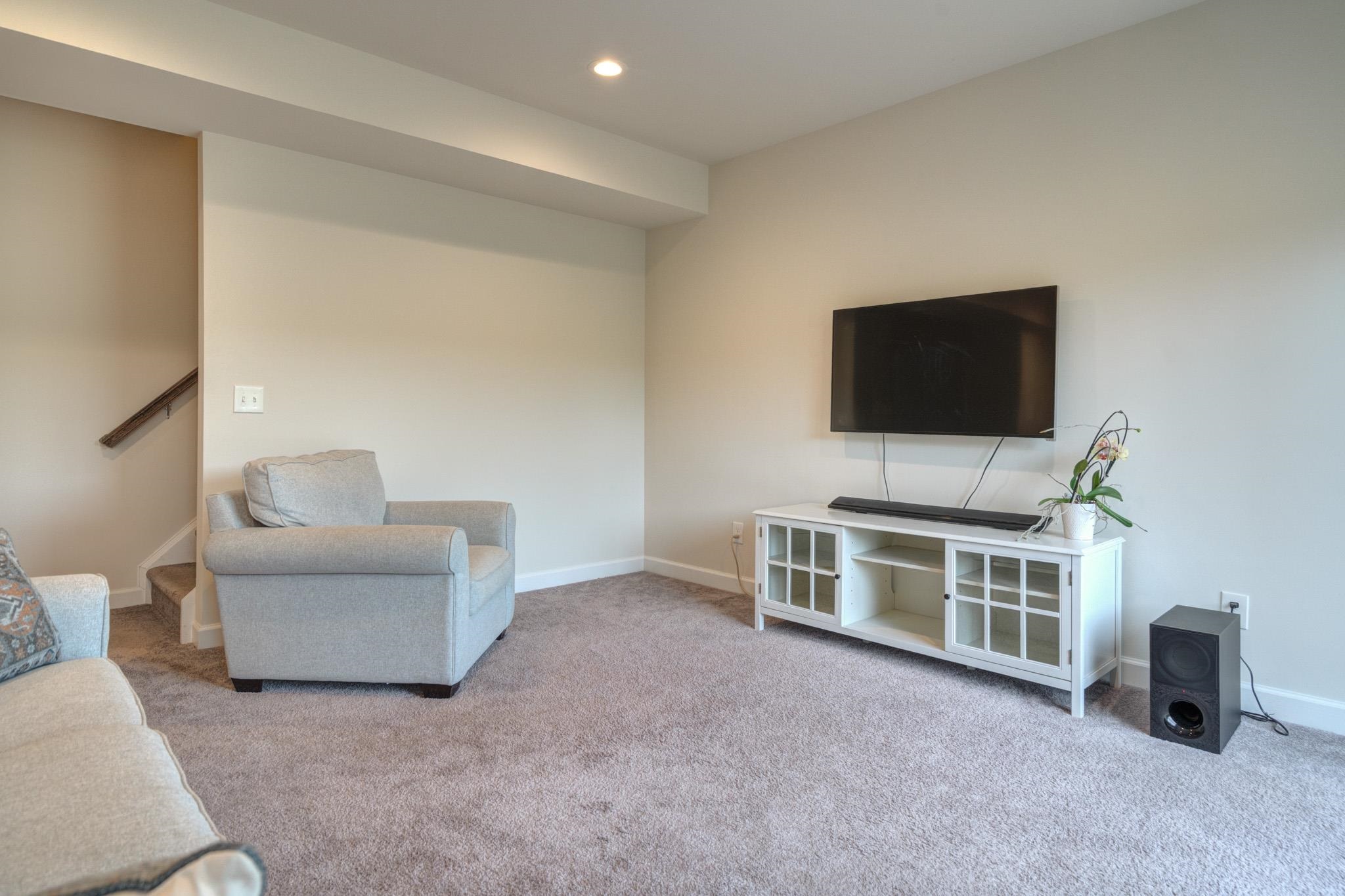 2309 Scenic Ridge Circle Blacksburg VA 24060