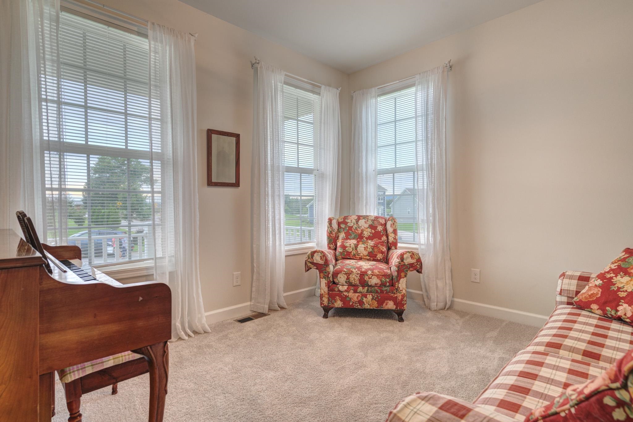 2309 Scenic Ridge Circle Blacksburg VA 24060