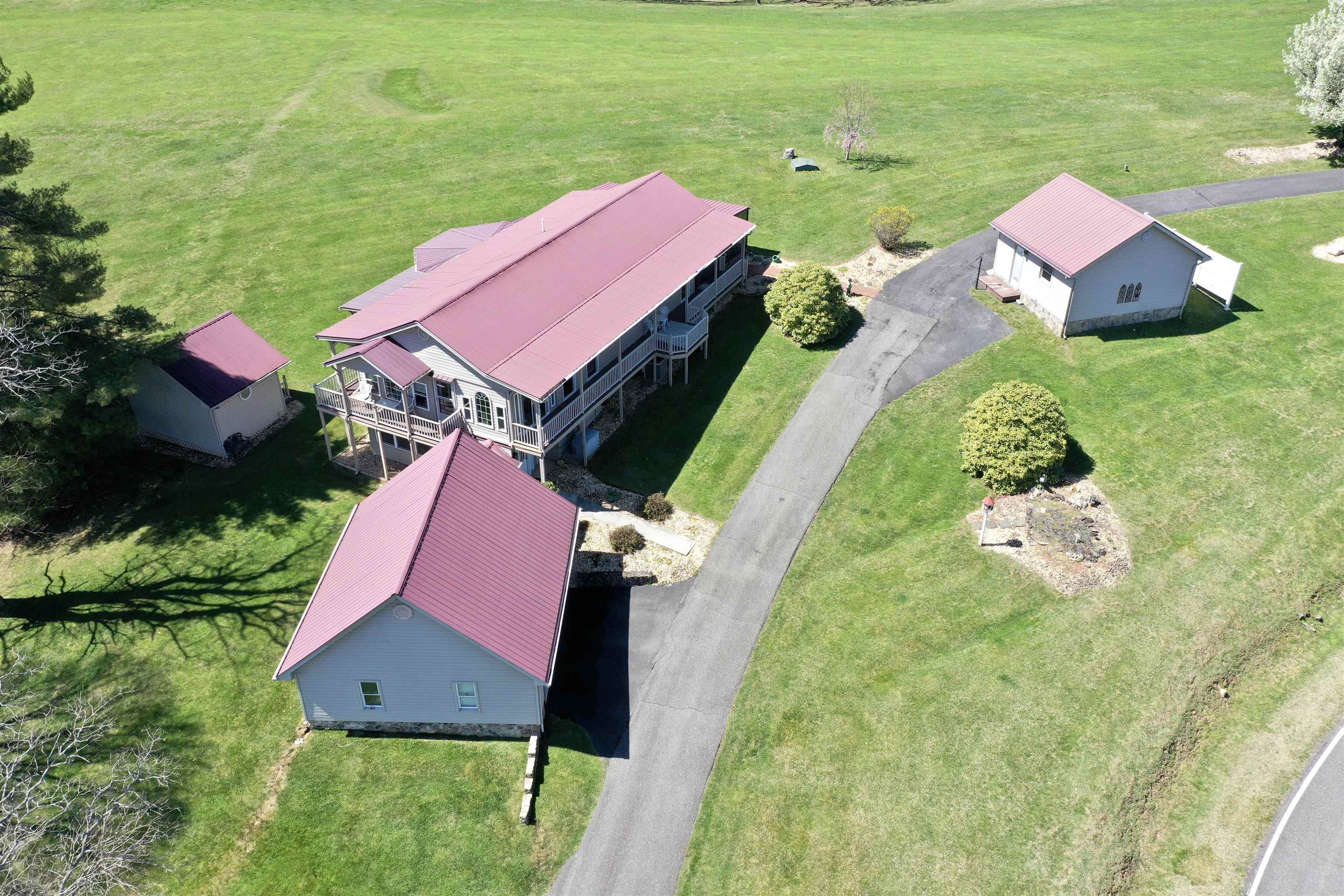 107 Mountain View Drive Fancy Gap VA 24328