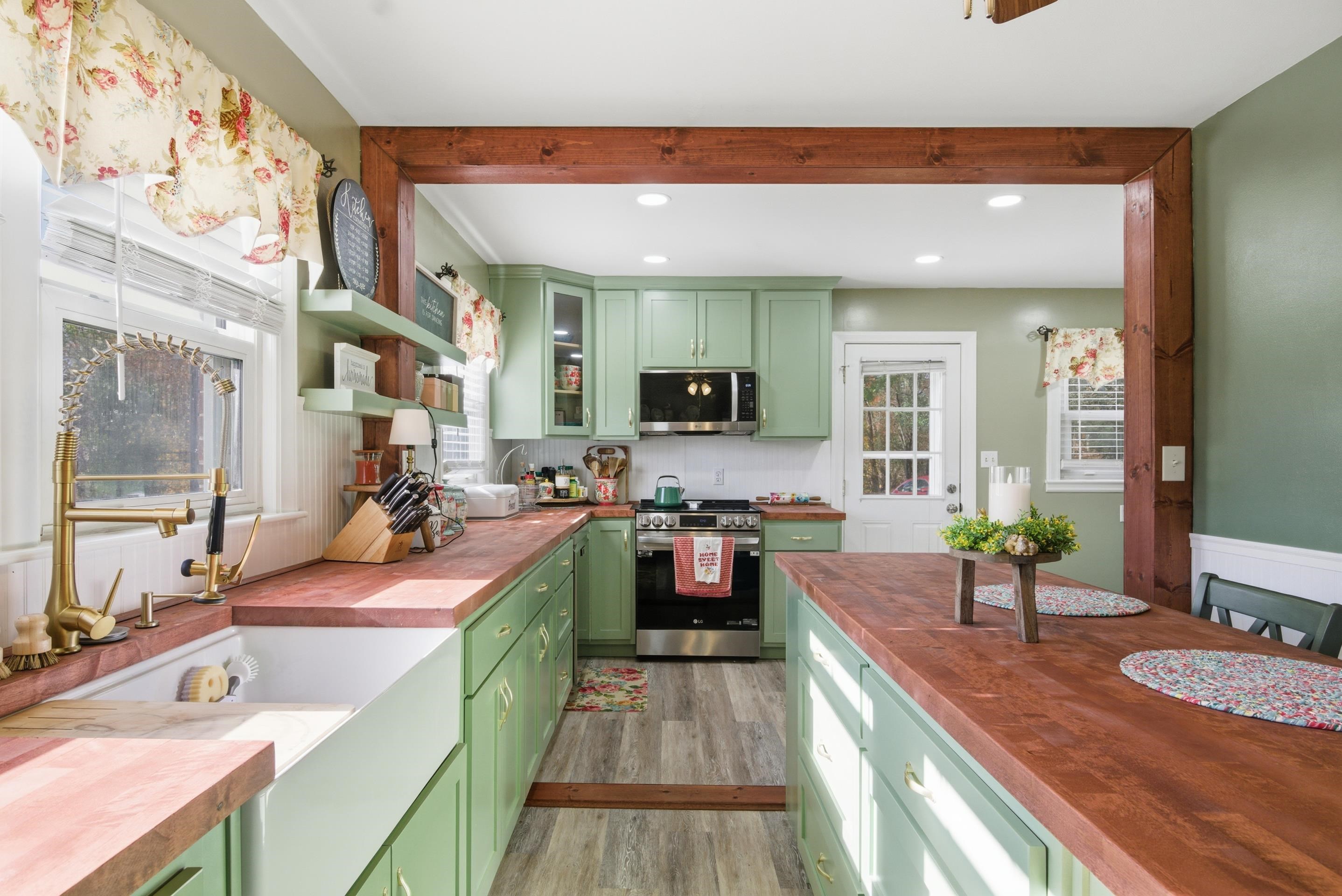 100 Umberger Street Wytheville VA 24382