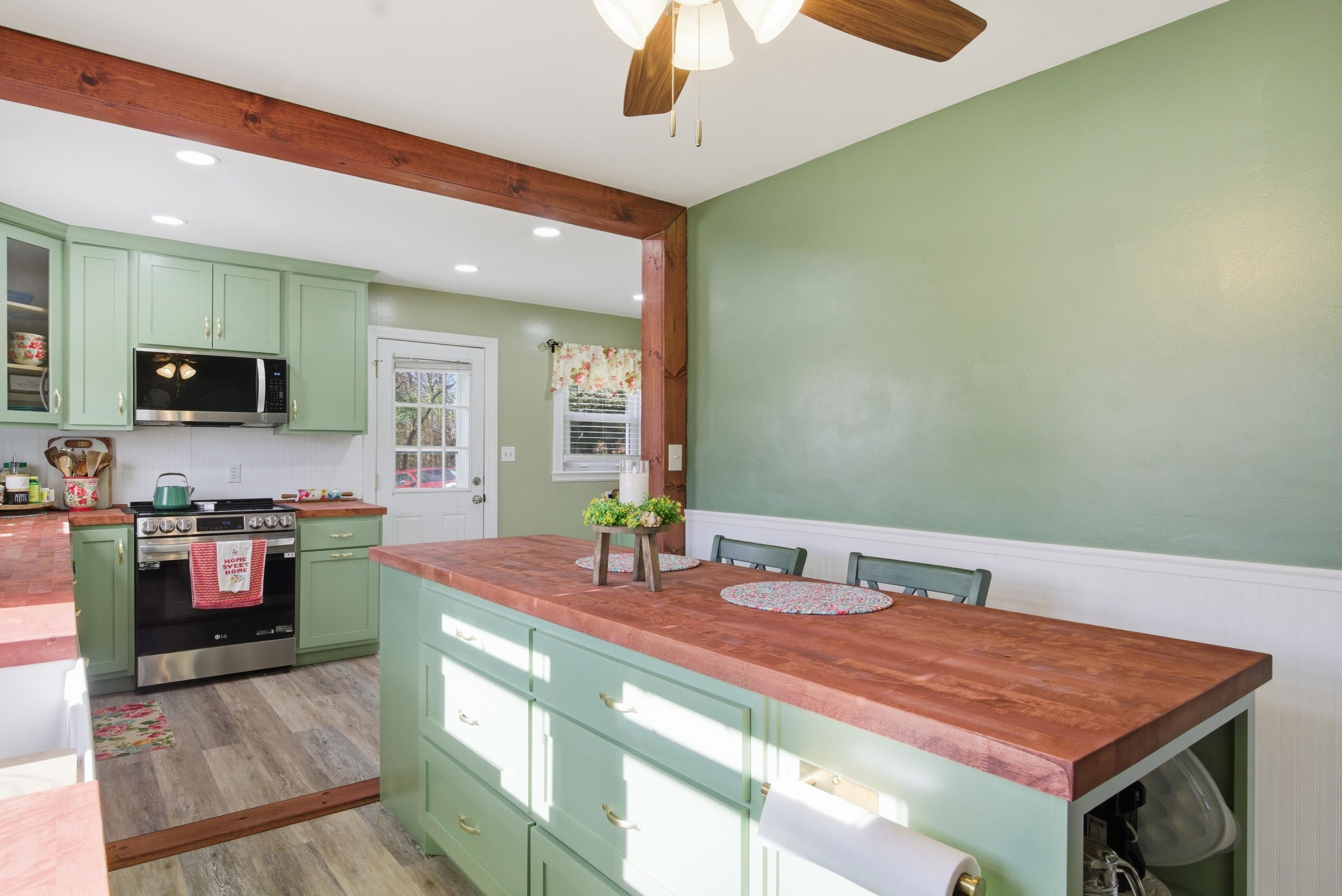 100 Umberger Street Wytheville VA 24382