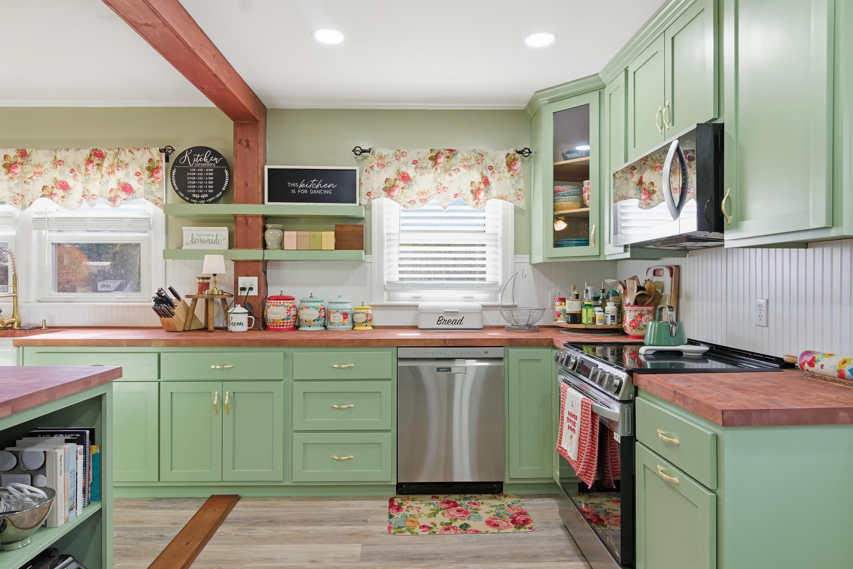 100 Umberger Street Wytheville VA 24382