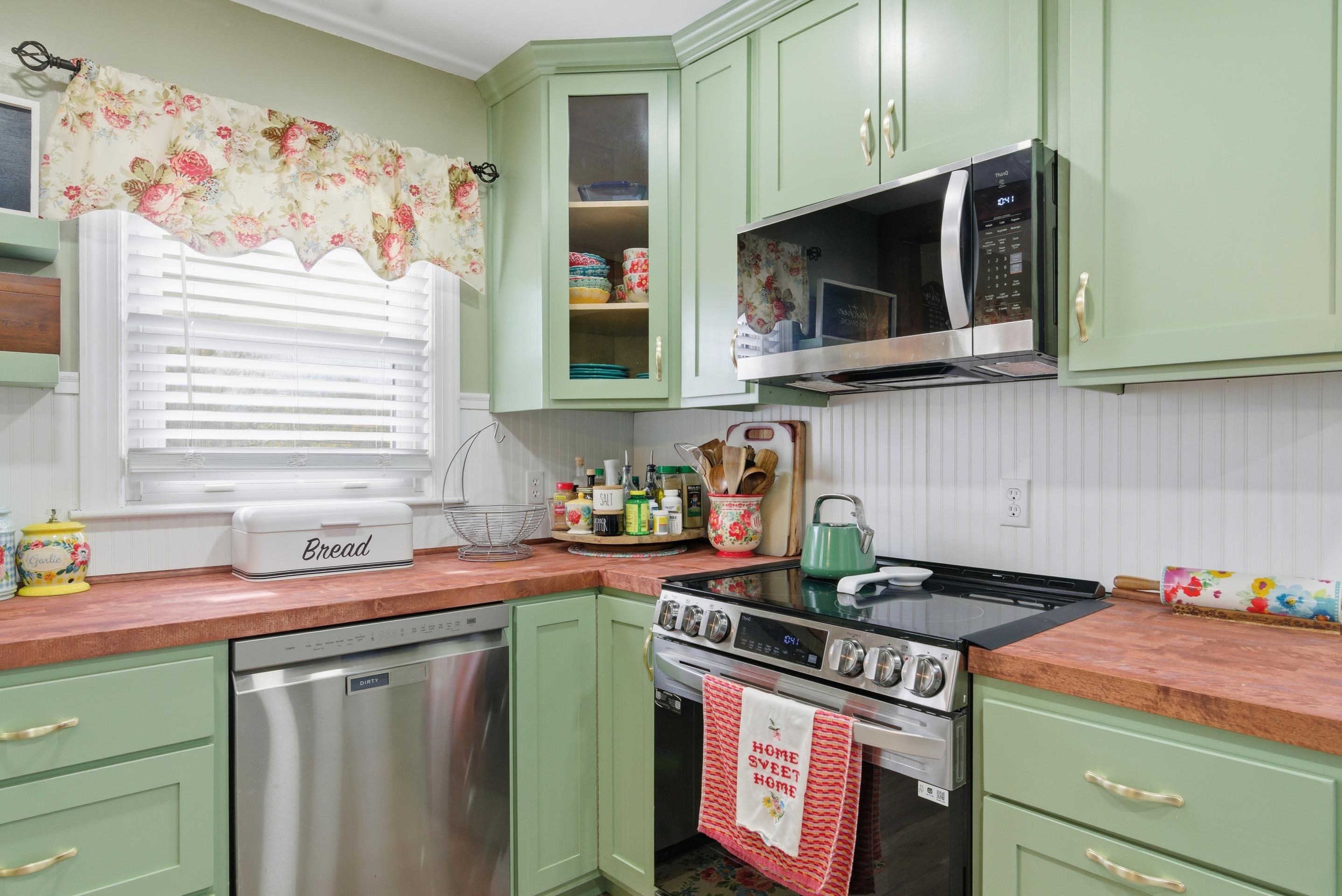 100 Umberger Street Wytheville VA 24382