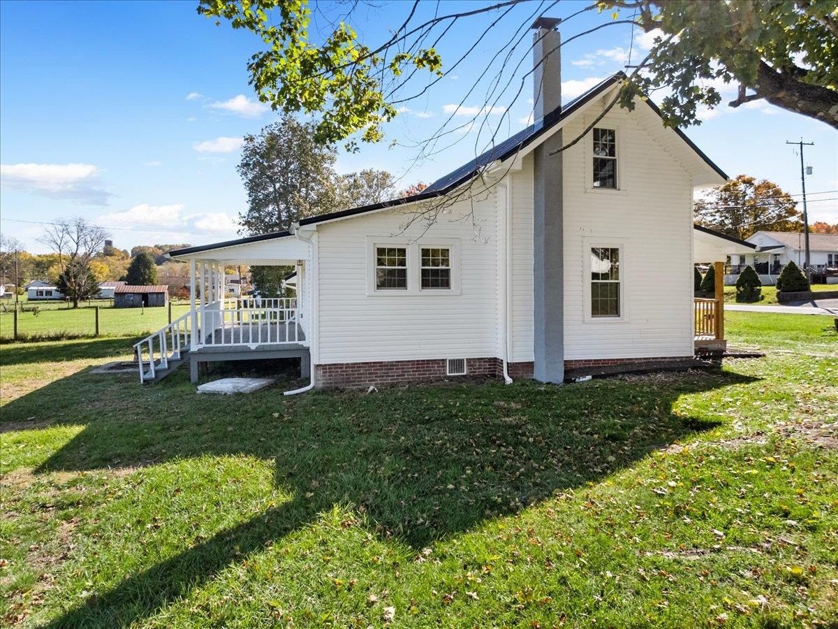 4060 Robinson Tract Road Pulaski VA 24301