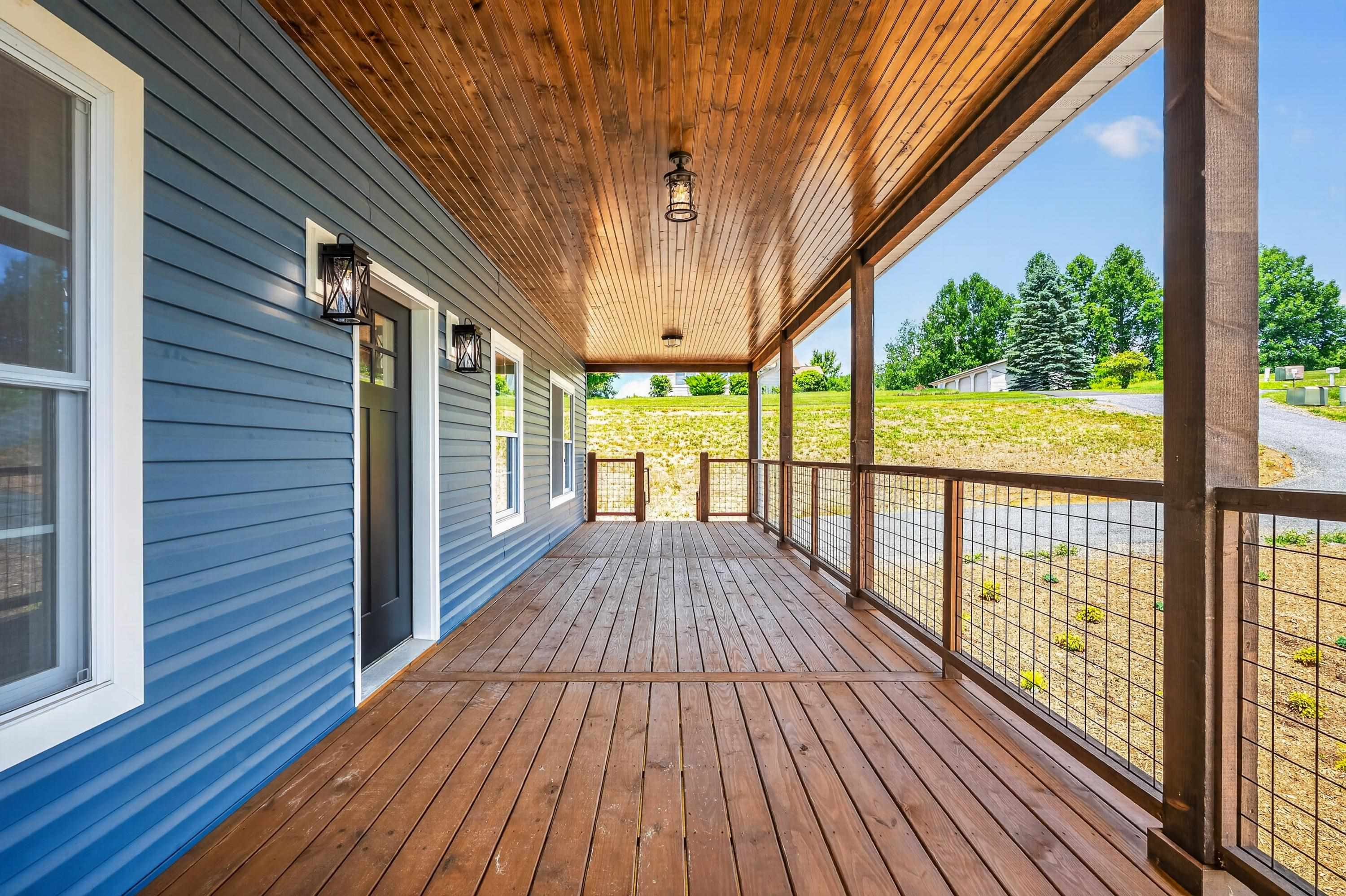 591 Edelweiss Trail Hillsville VA 24343