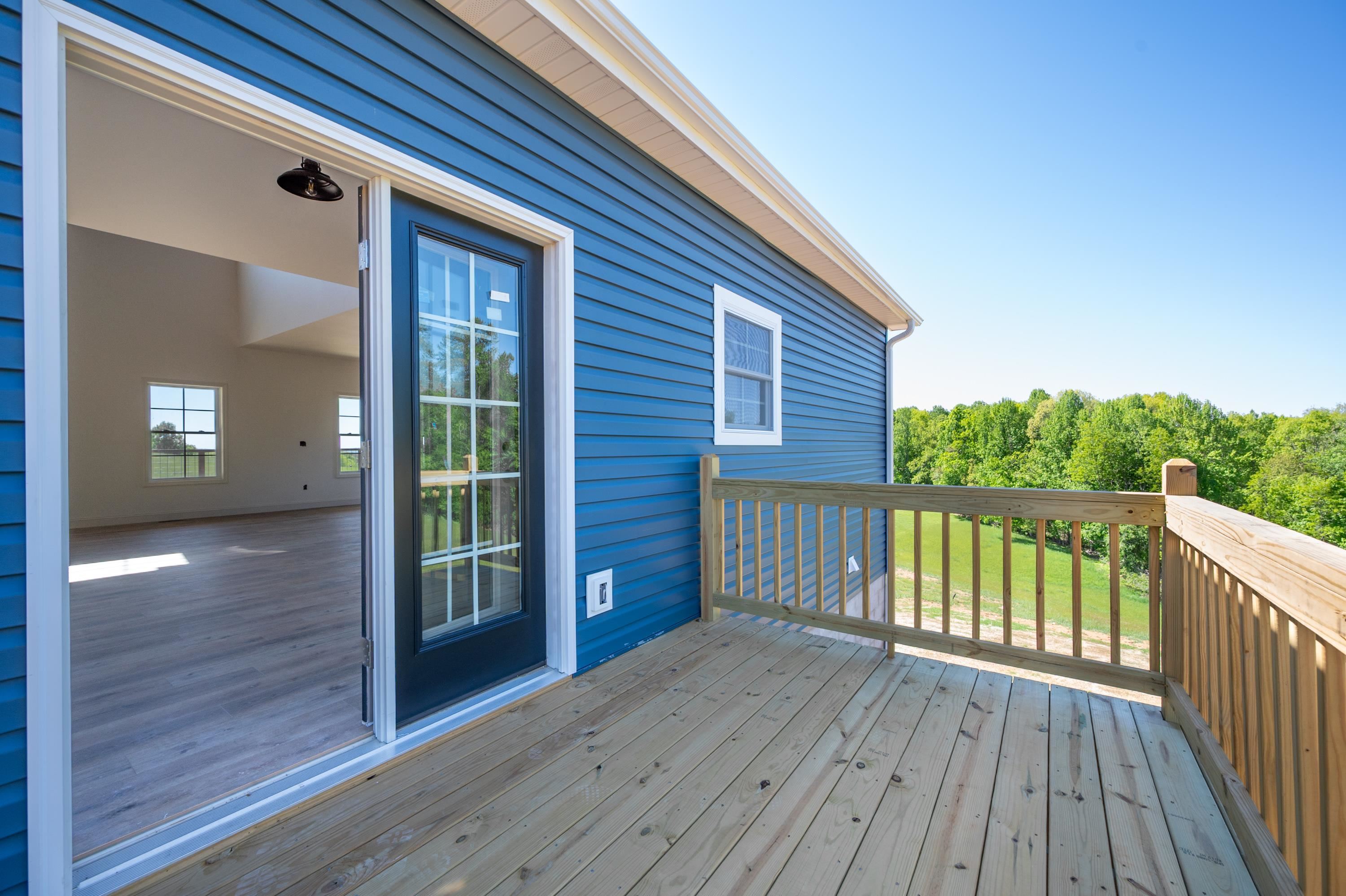 591 Edelweiss Trail Hillsville VA 24343