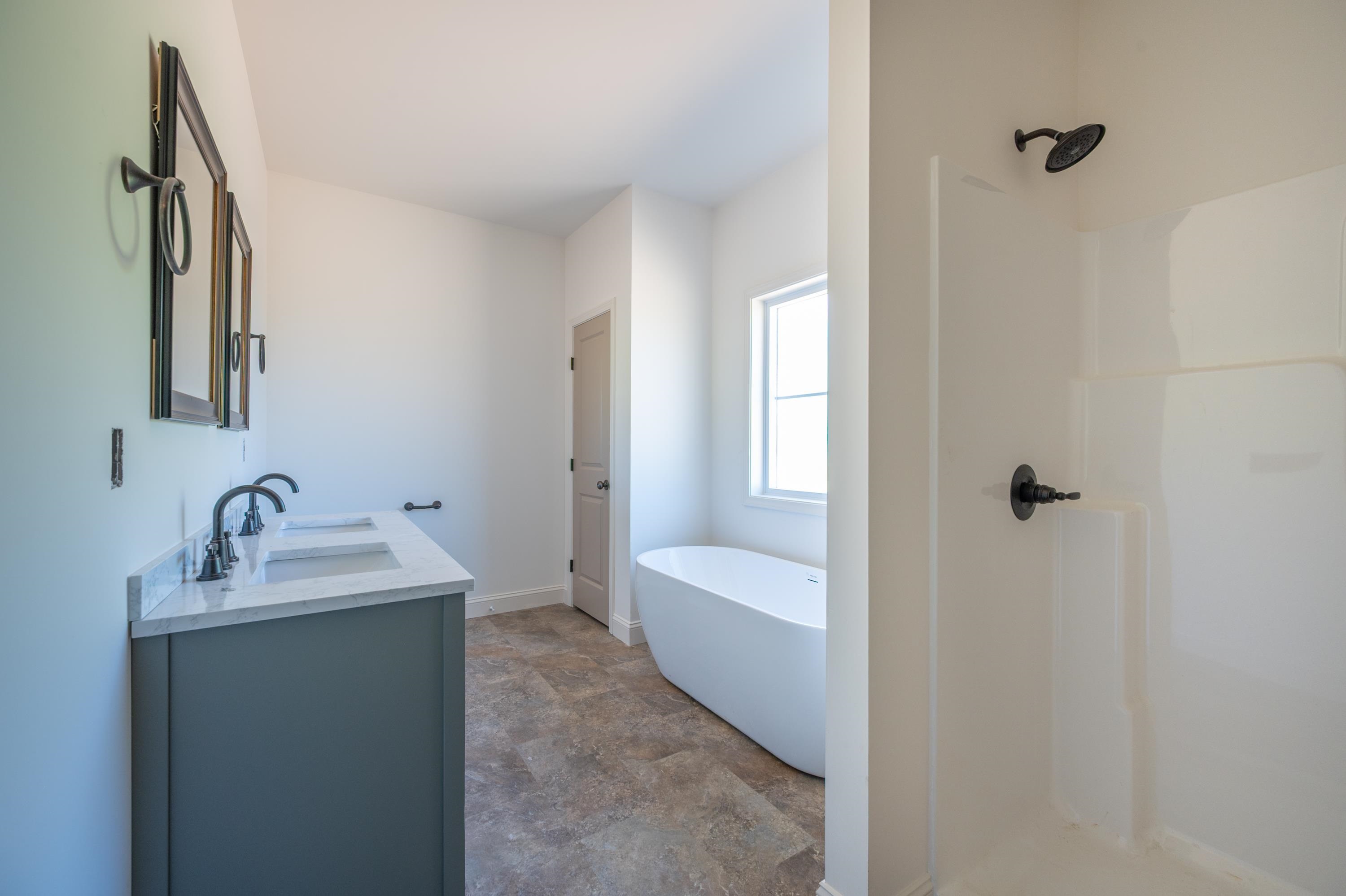 591 Edelweiss Trail Hillsville VA 24343