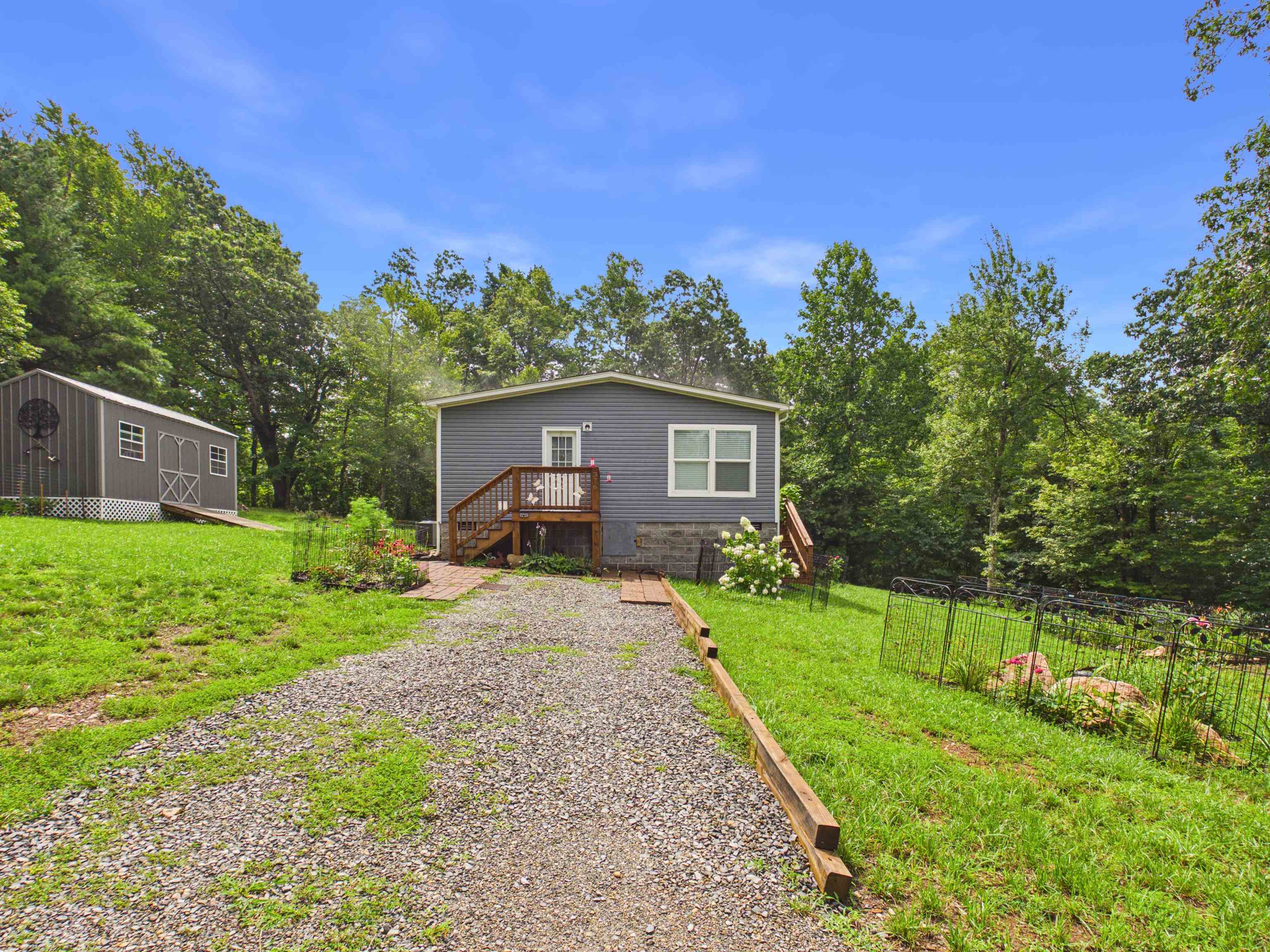 376 Ridge Oak Drive SE Copper Hill VA 24079