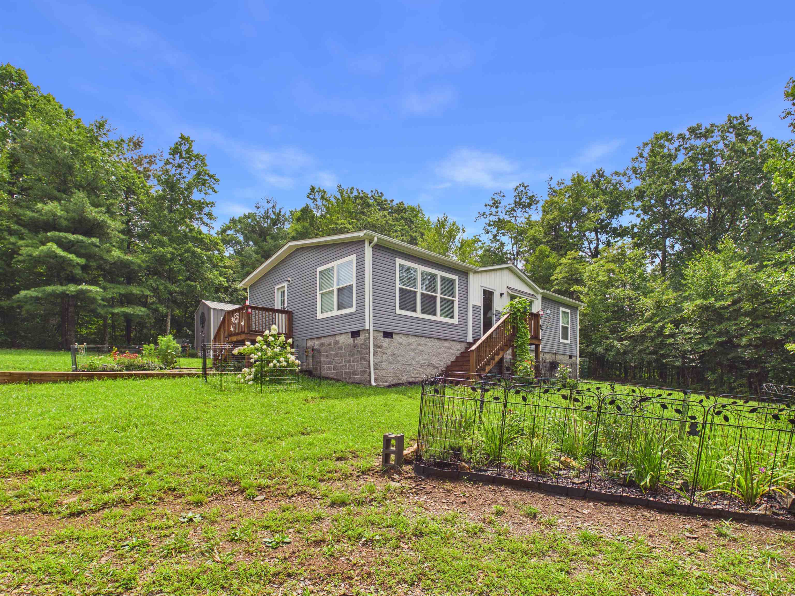 376 Ridge Oak Drive SE Copper Hill VA 24079