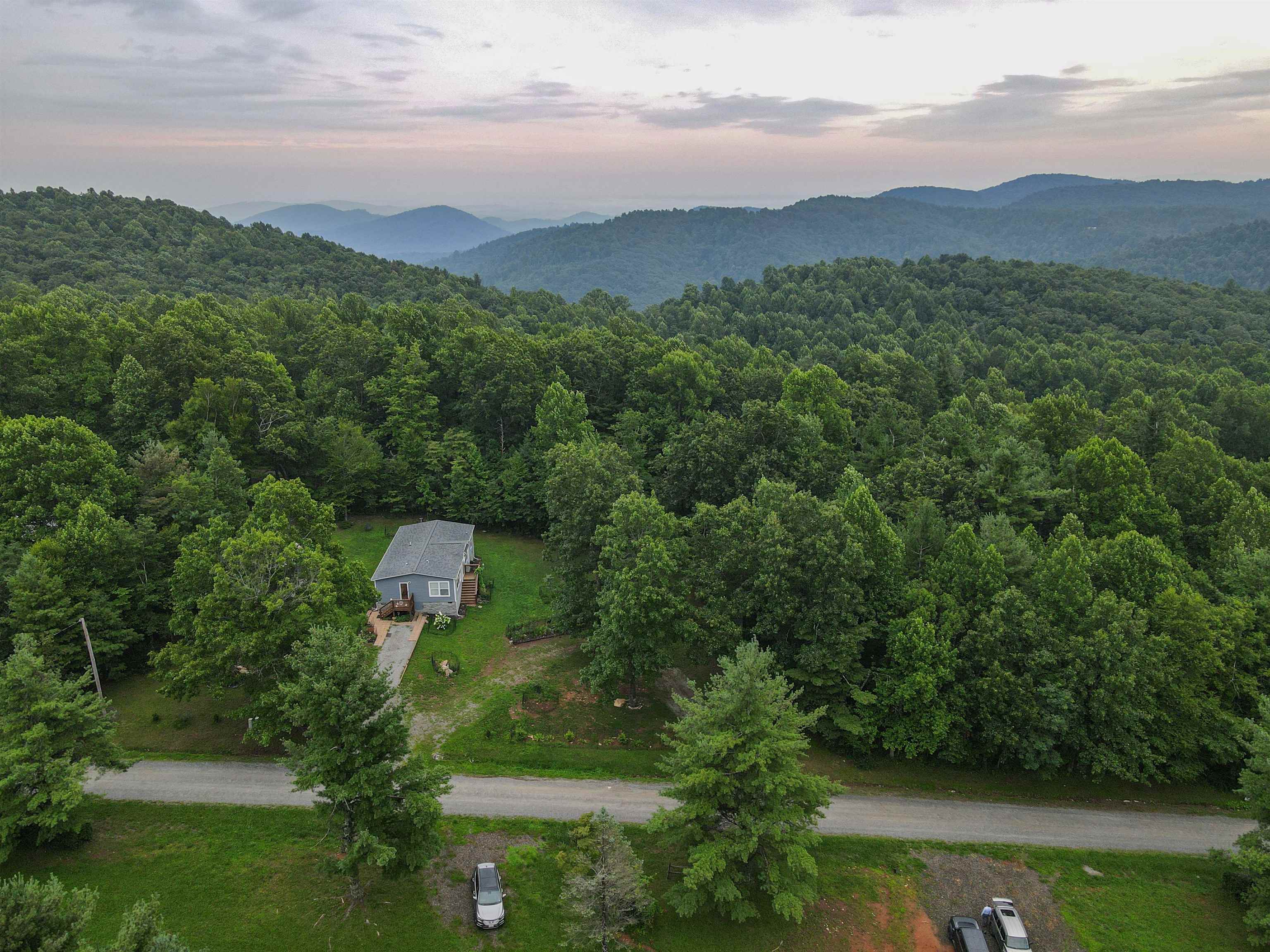 376 Ridge Oak Drive SE Copper Hill VA 24079