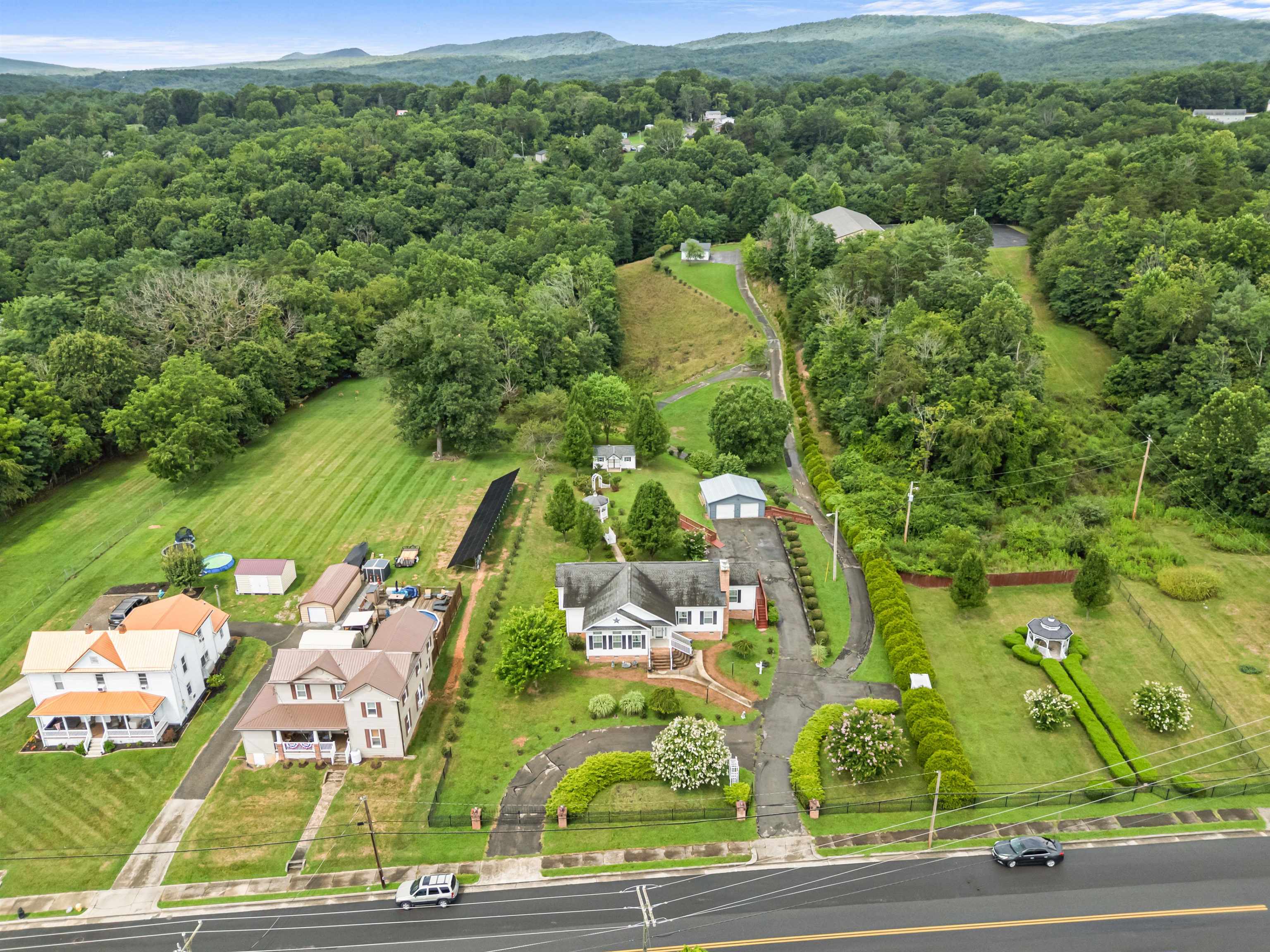 1407 Randolph Avenue Pulaski VA 24301