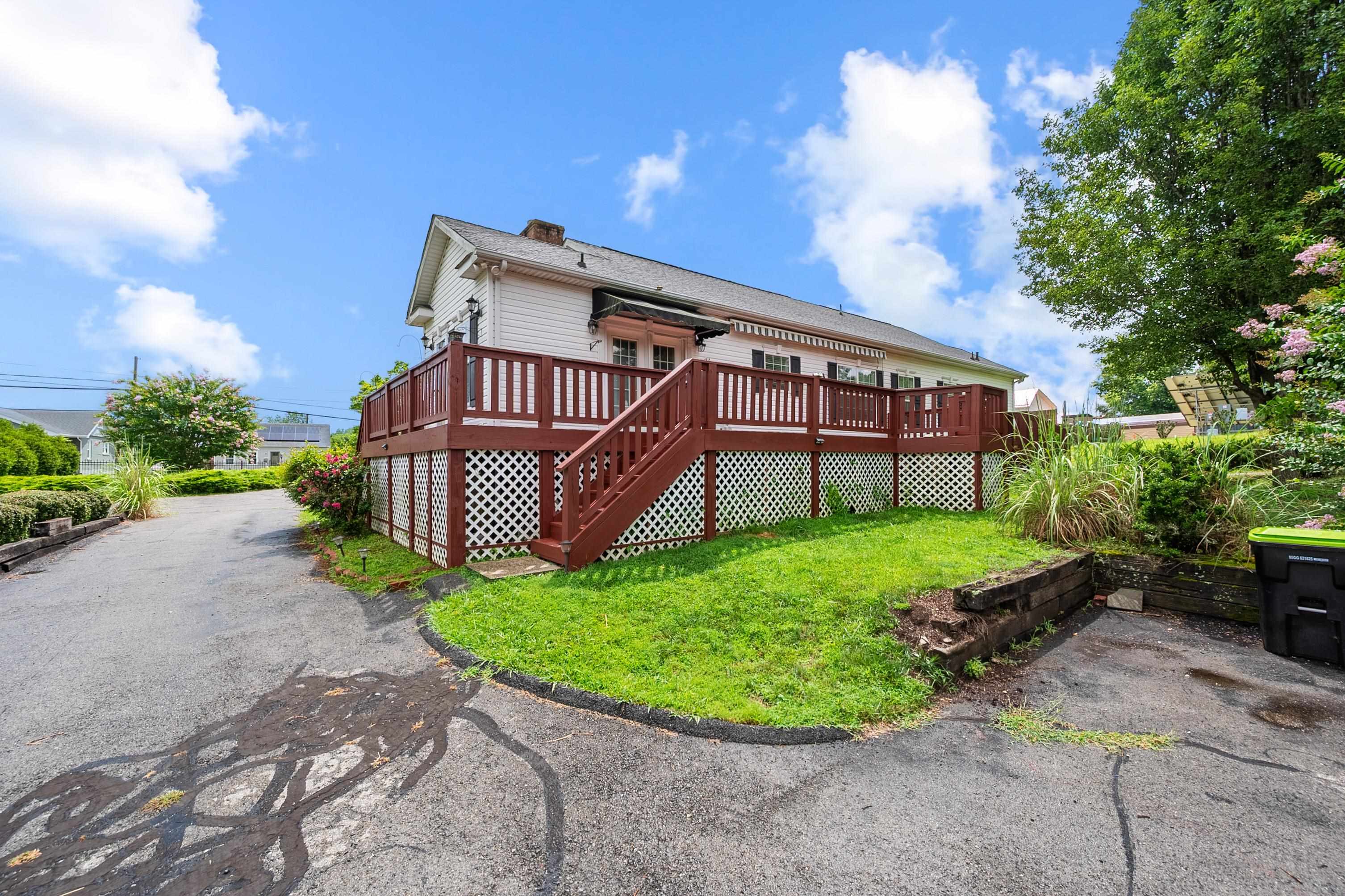 1407 Randolph Avenue Pulaski VA 24301