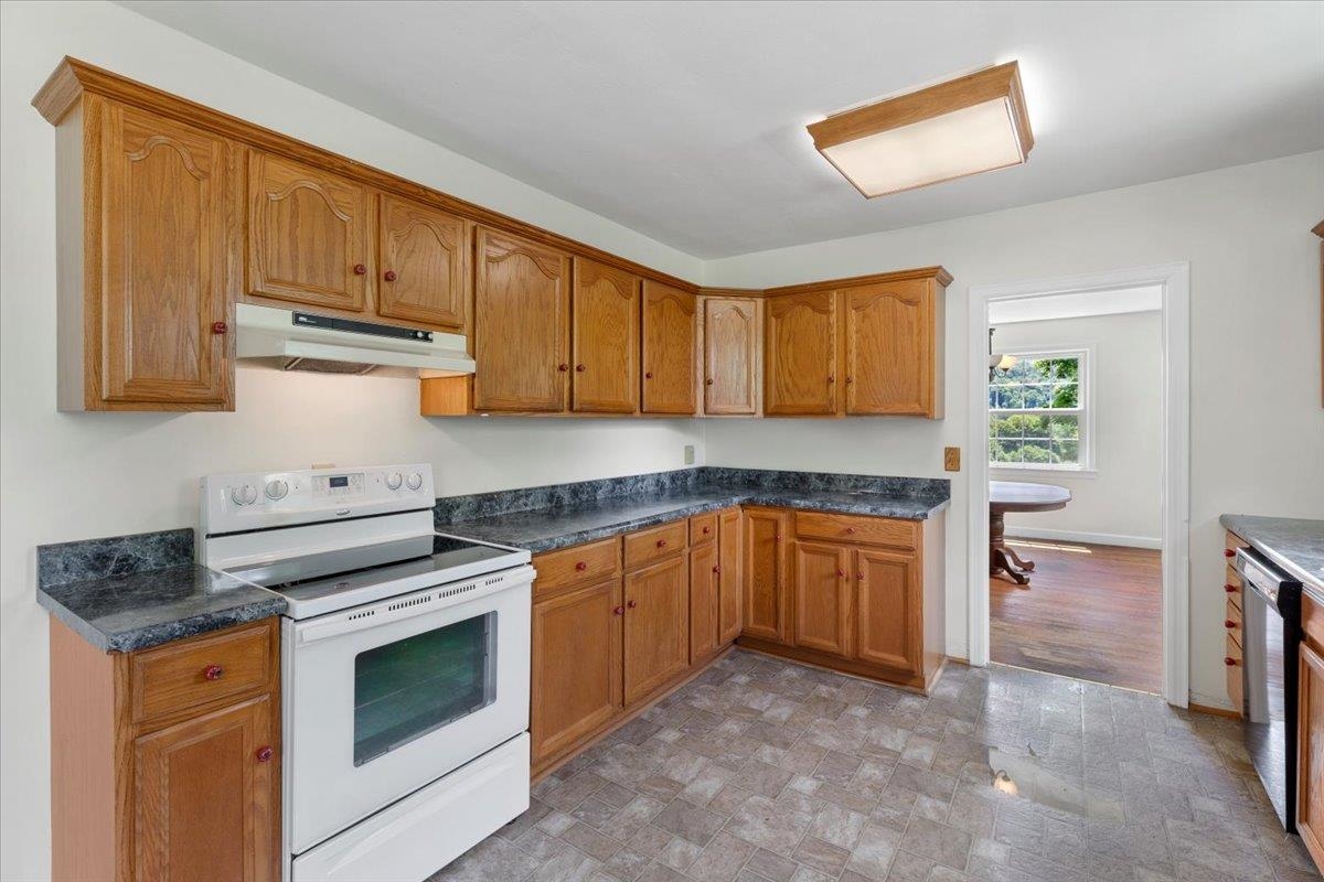 2300 Walkers Creek Valley Road Pearisburg VA 24134