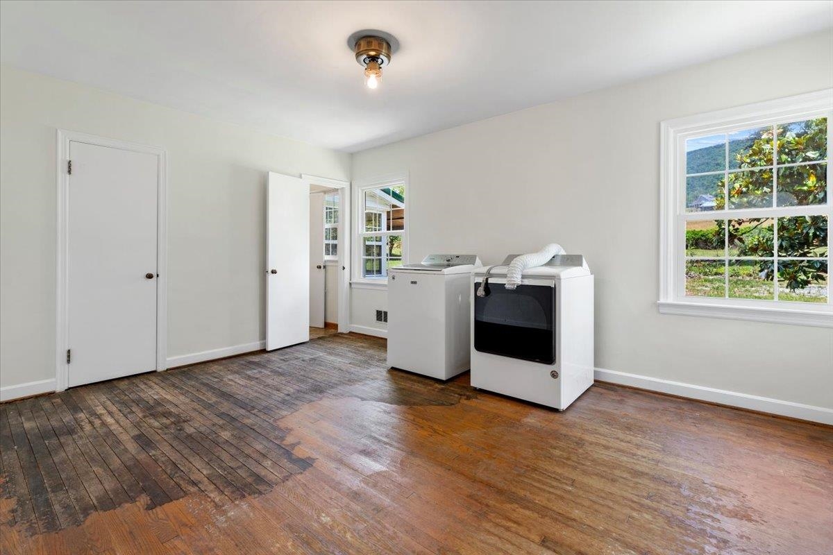2300 Walkers Creek Valley Road Pearisburg VA 24134