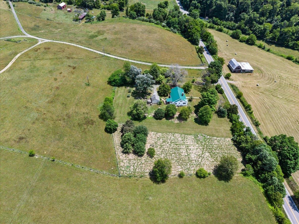 2300 Walkers Creek Valley Road Pearisburg VA 24134