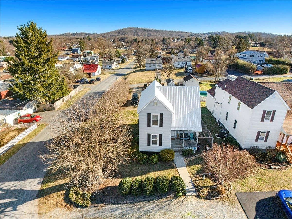 1000 5th Street Radford VA 24141