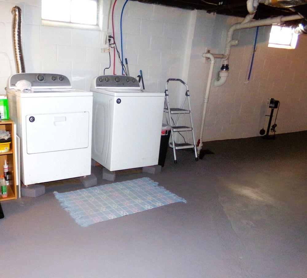 118 Midway Street Narrows VA 24124