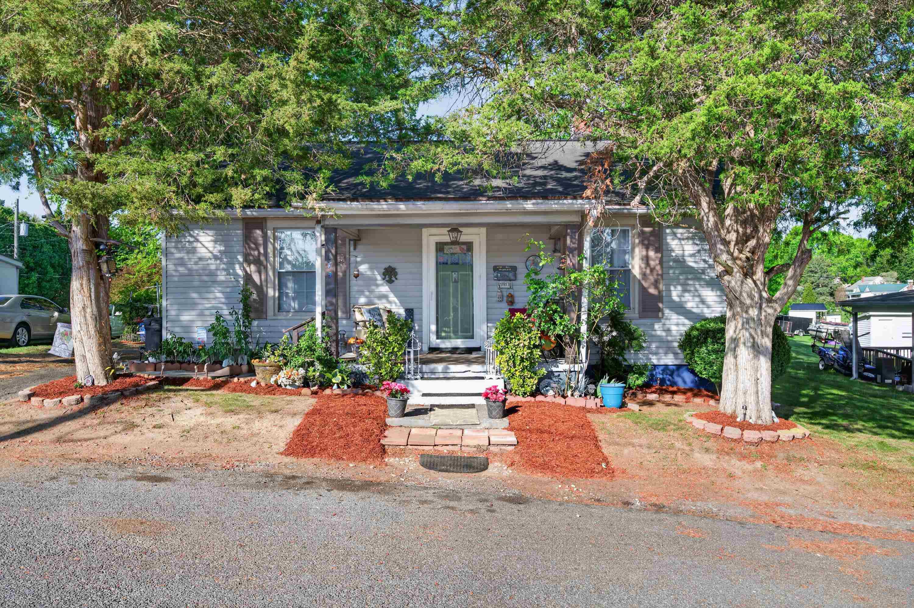 175 Lahue Drive Wytheville VA 24382