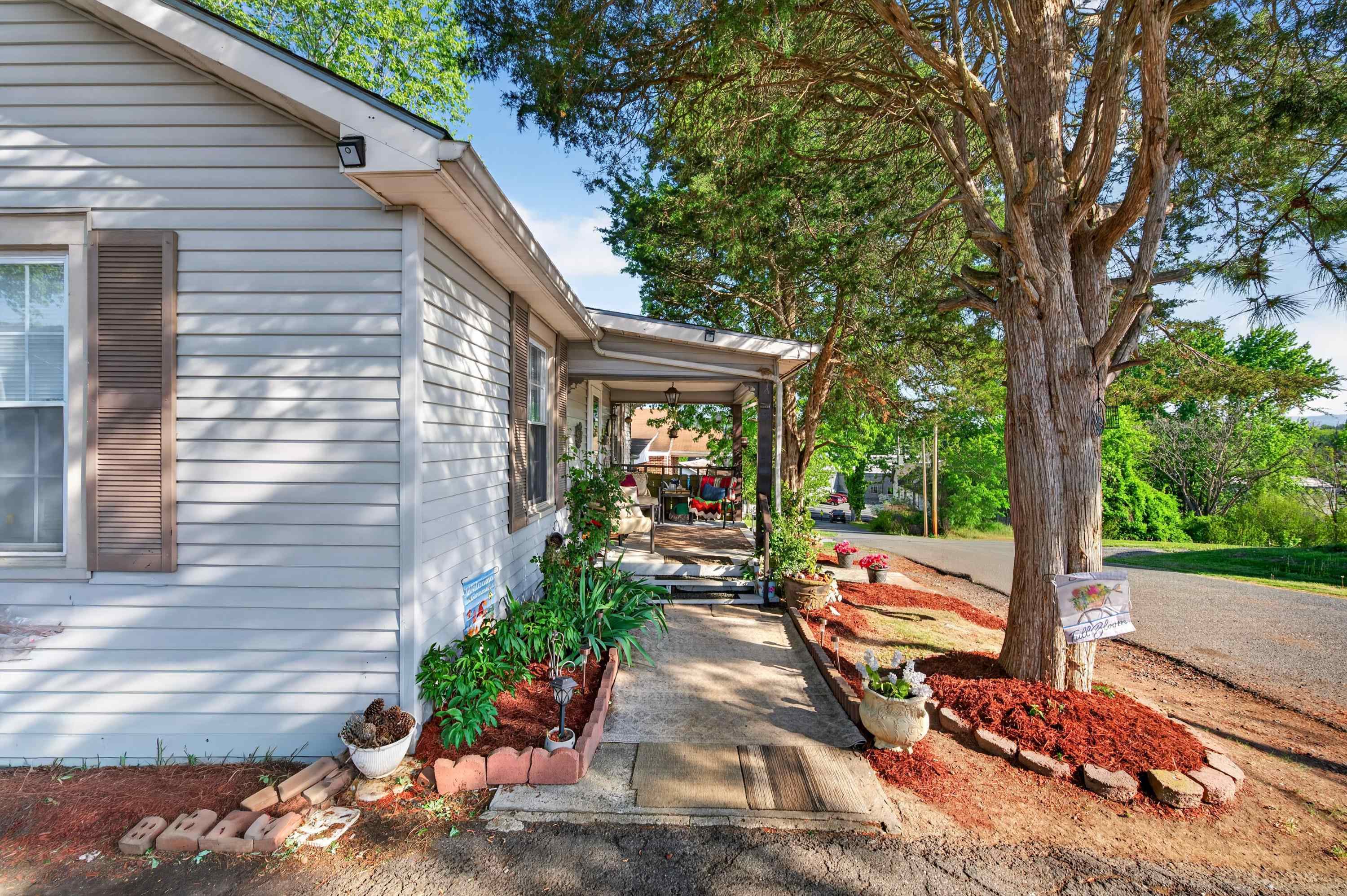 175 Lahue Drive Wytheville VA 24382