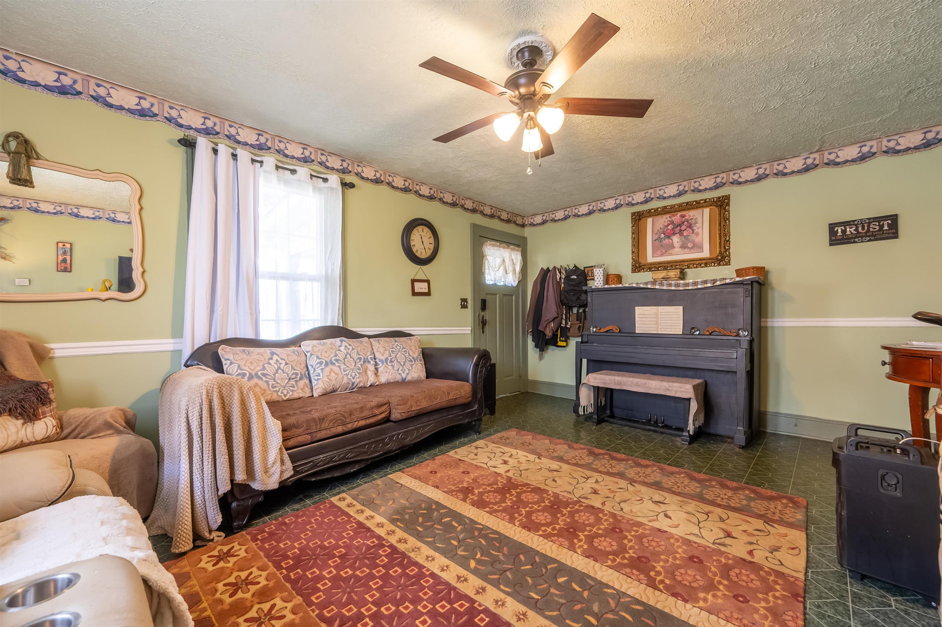 175 Lahue Drive Wytheville VA 24382