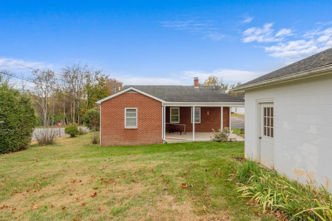 707 Pendleton Street Radford VA 24141