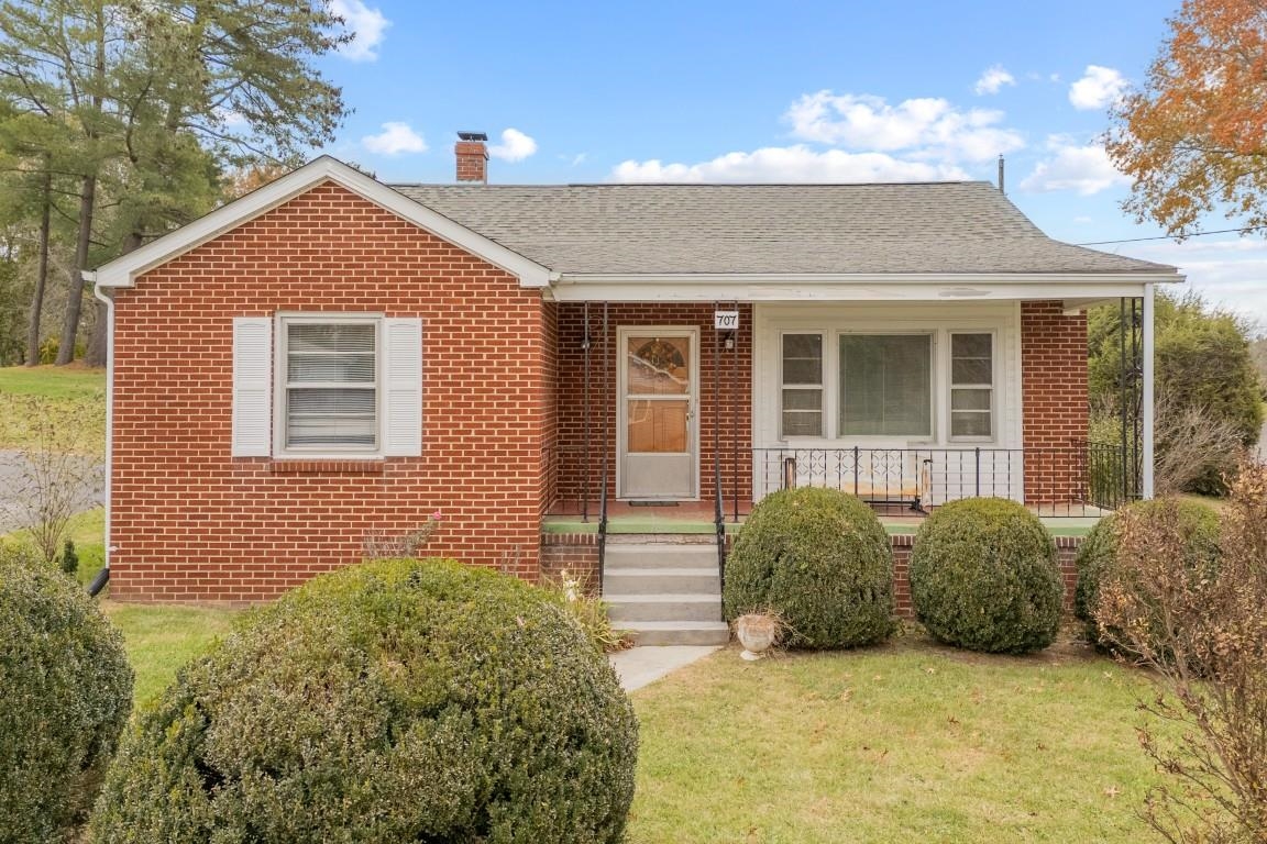 707 Pendleton Street Radford VA 24141