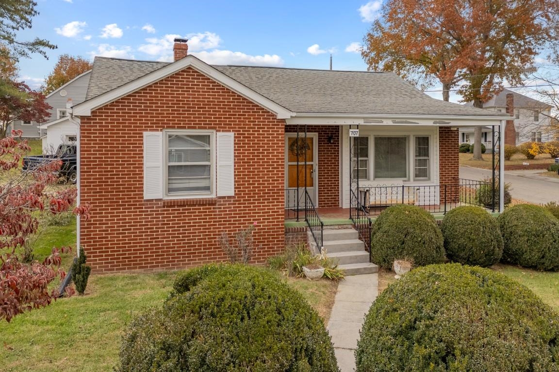 707 Pendleton Street Radford VA 24141