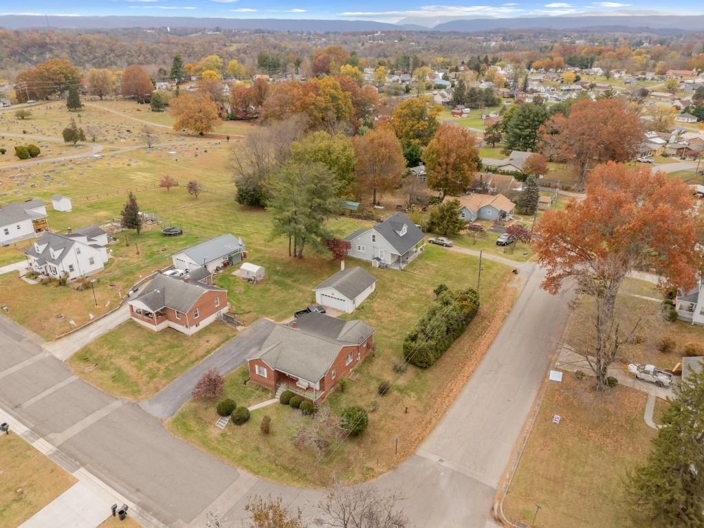 707 Pendleton Street Radford VA 24141