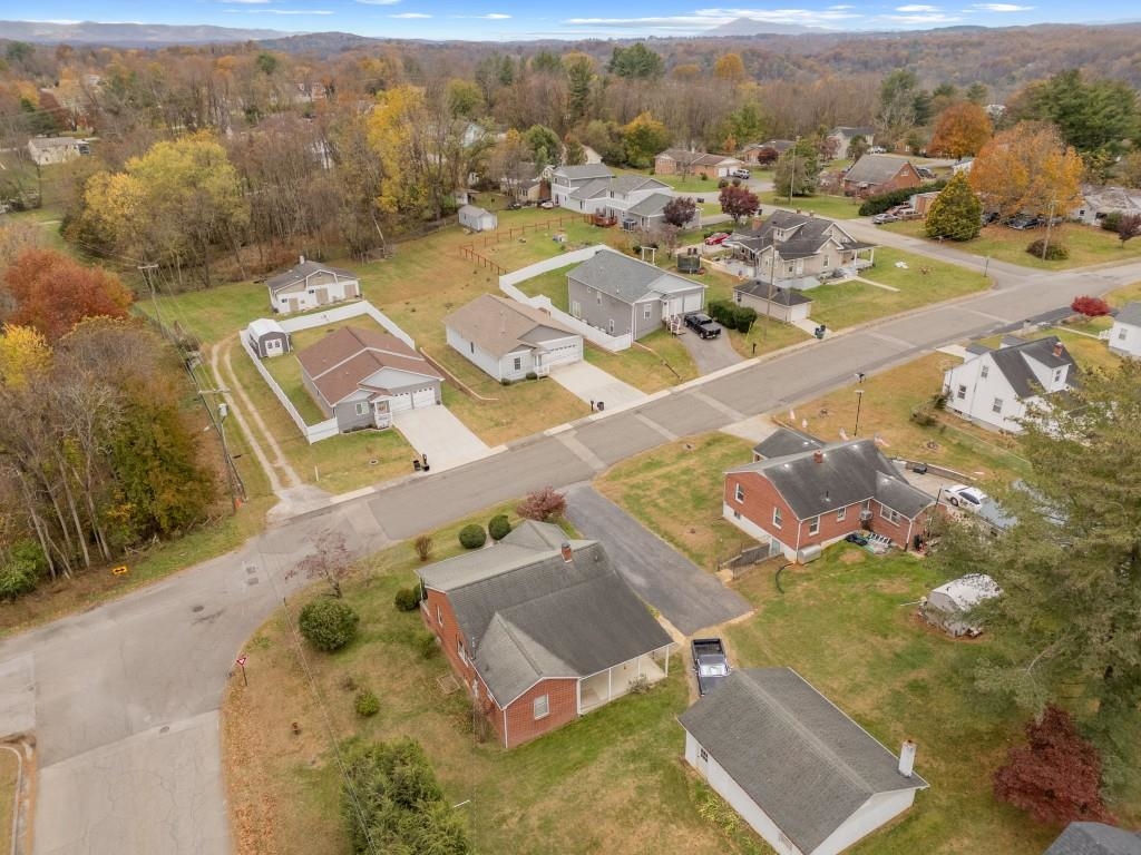 707 Pendleton Street Radford VA 24141