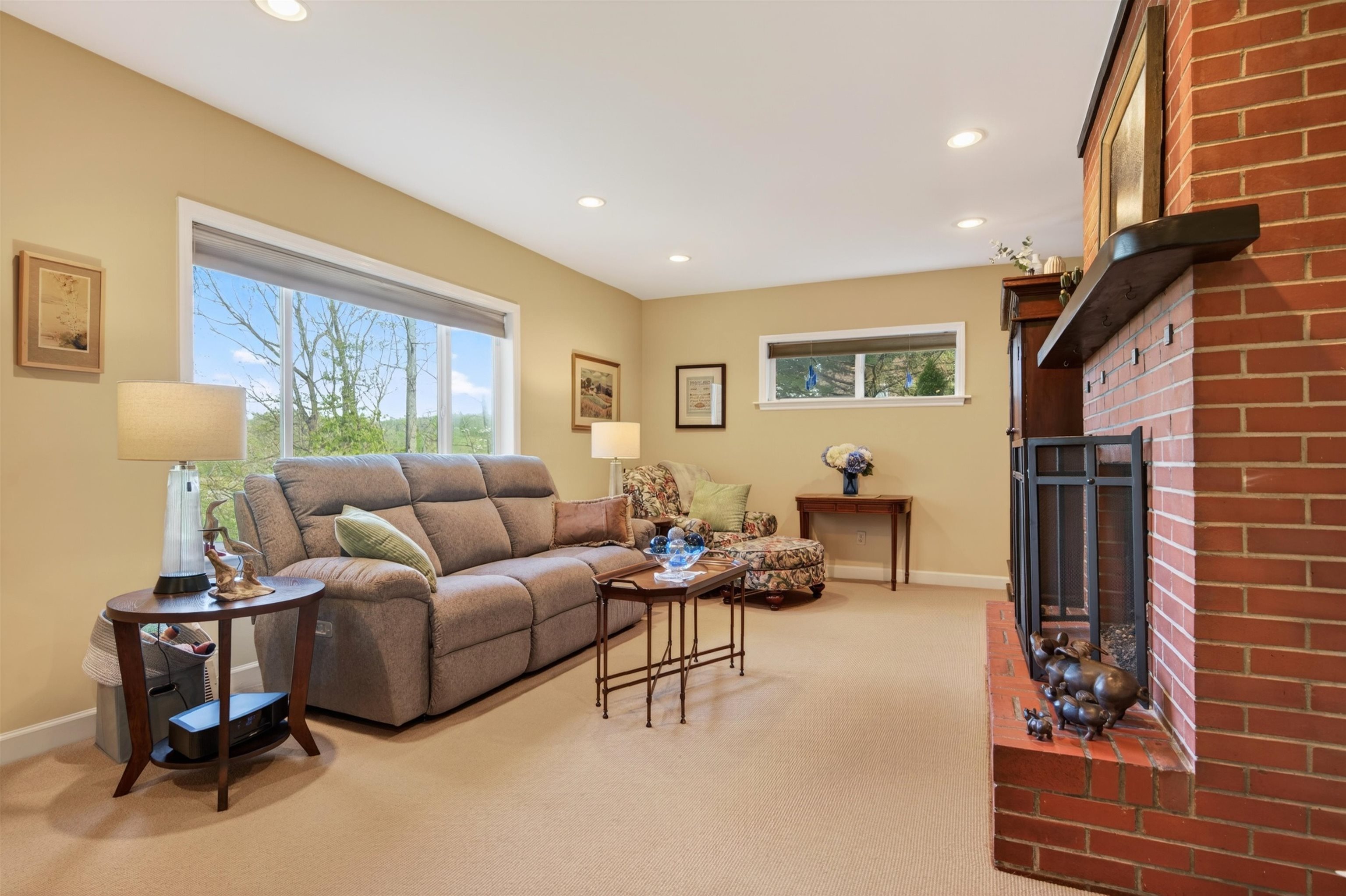 859 Mountain View Drive Marion VA 24354