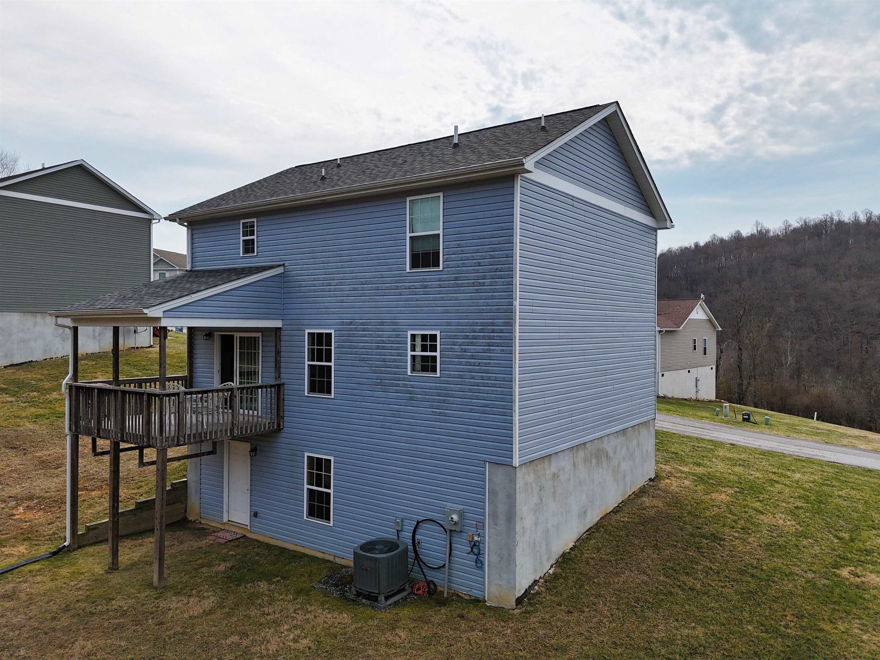 109 Prairie View Lane Pembroke VA 24136