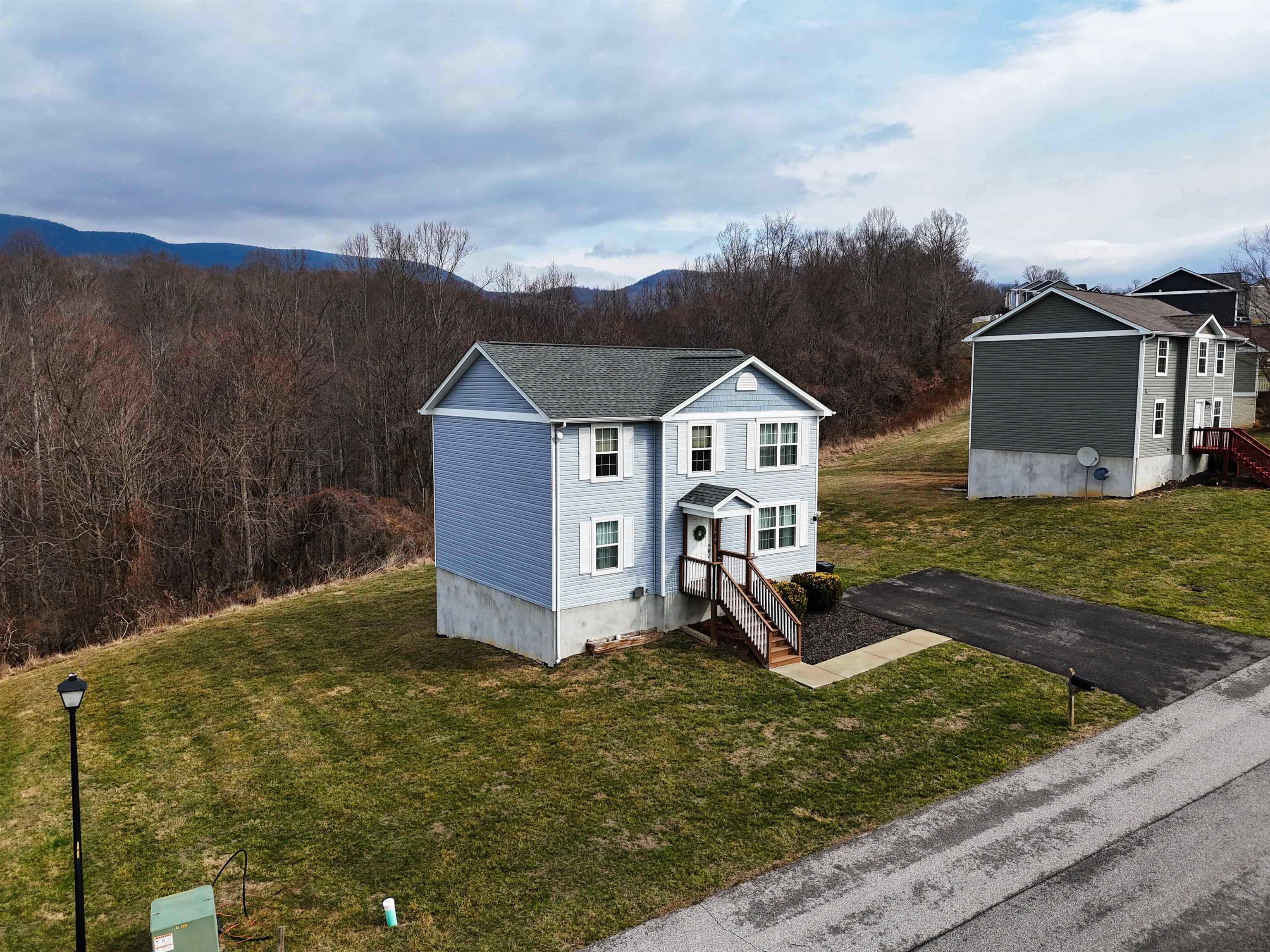 109 Prairie View Lane Pembroke VA 24136