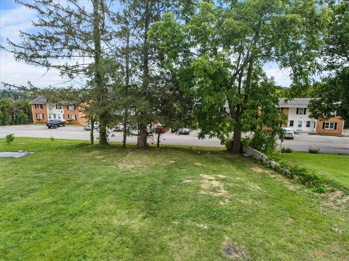 103 Longview Drive Christiansburg VA 24073