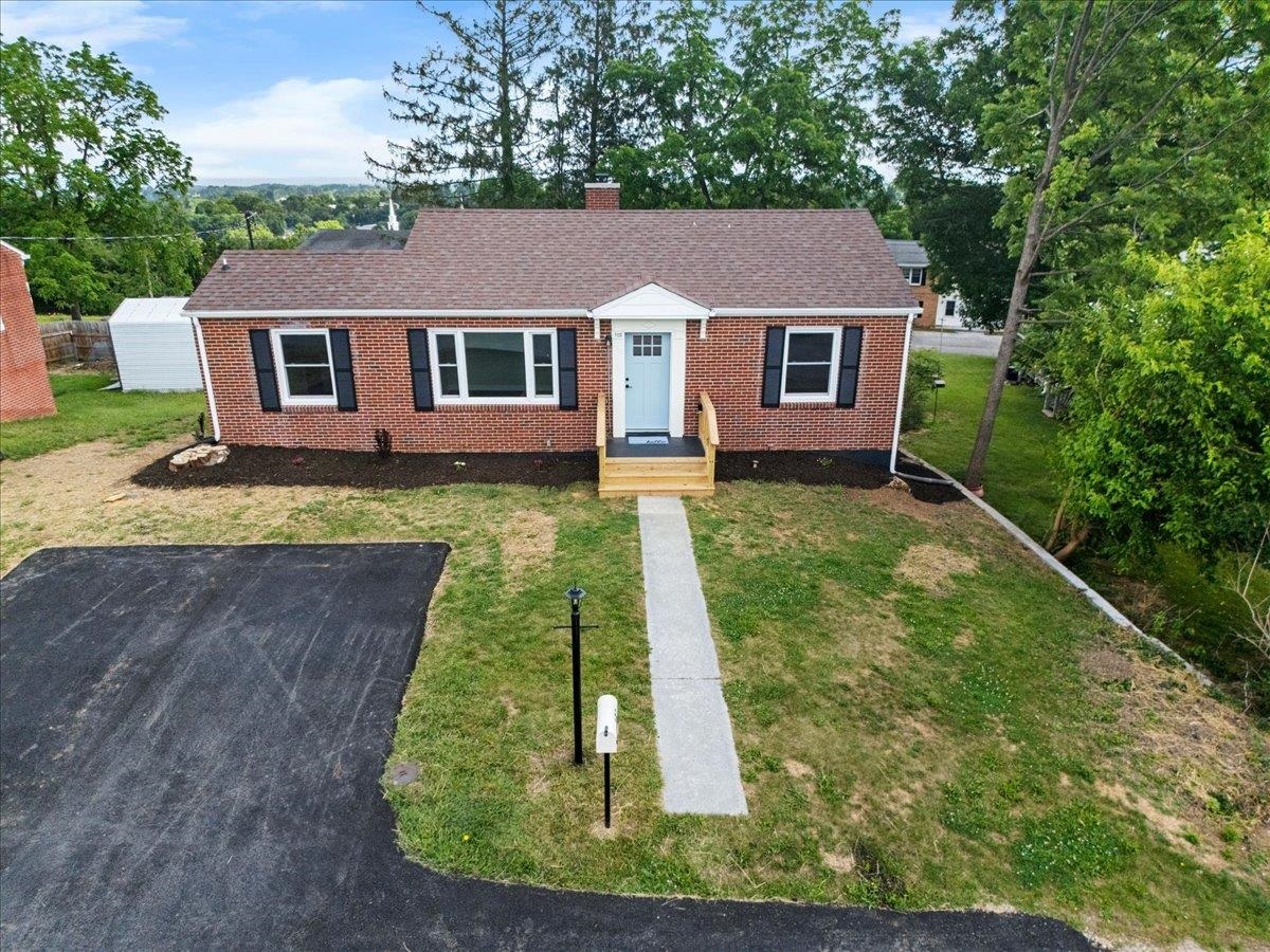 103 Longview Drive Christiansburg VA 24073