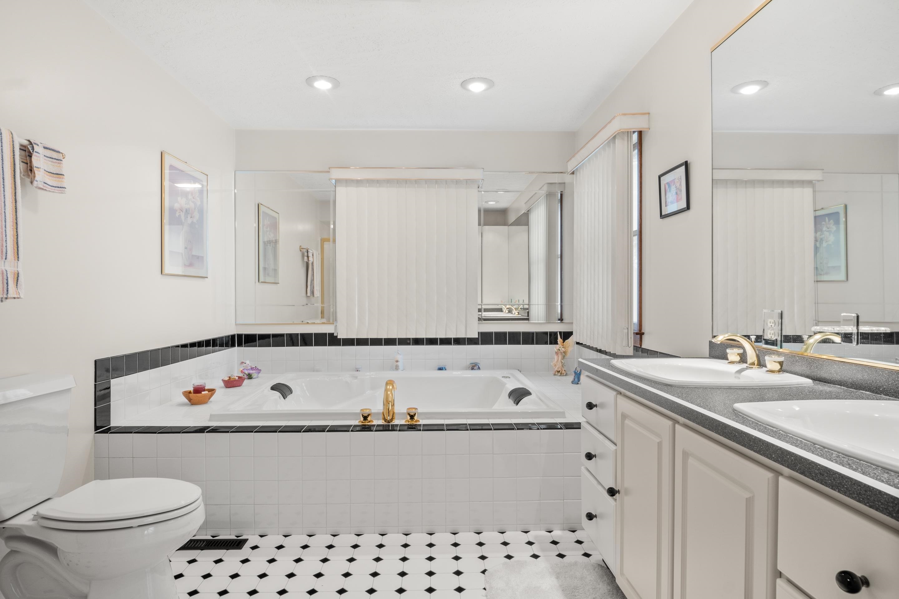 465 Lakeview Drive Wytheville VA 24382