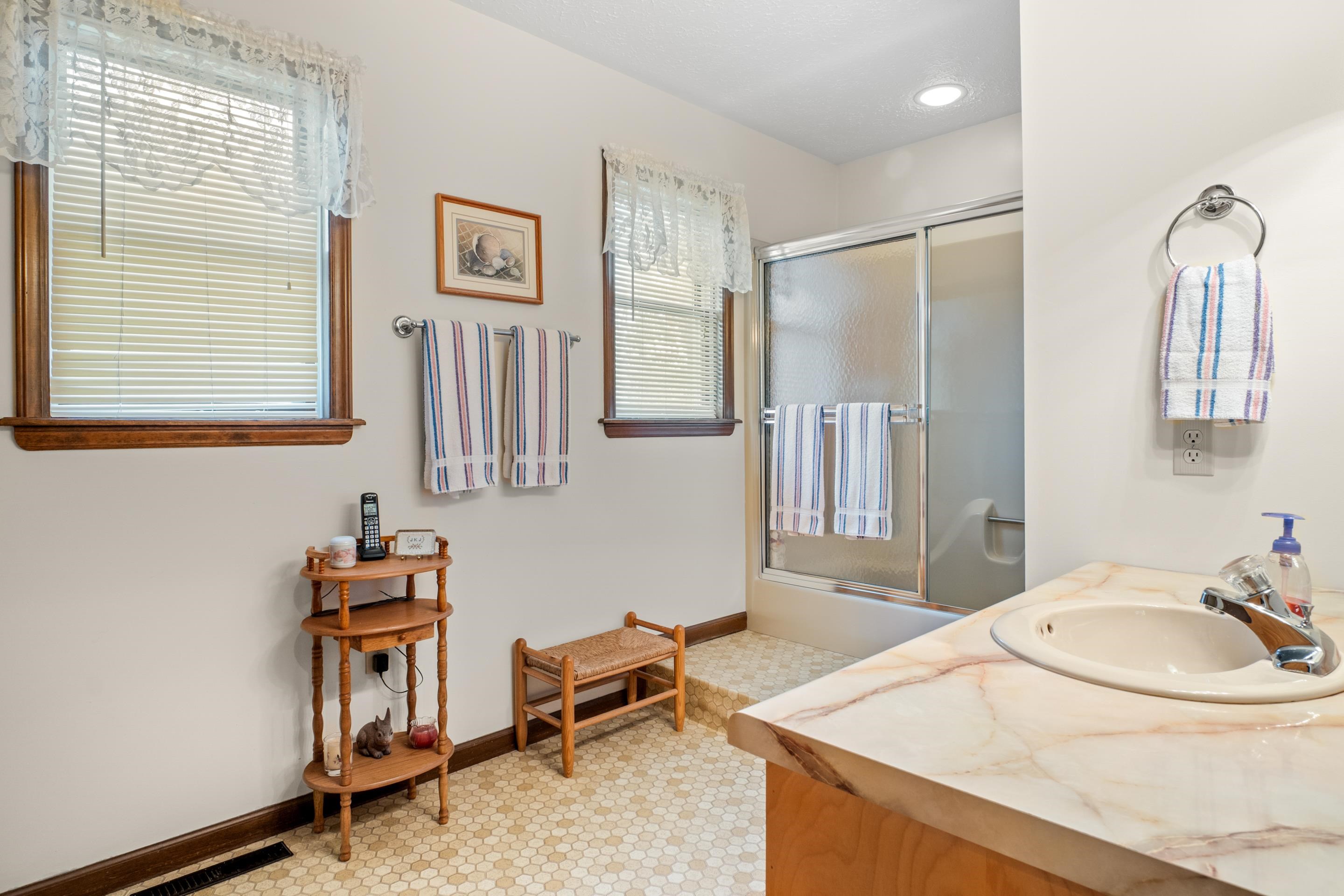 465 Lakeview Drive Wytheville VA 24382