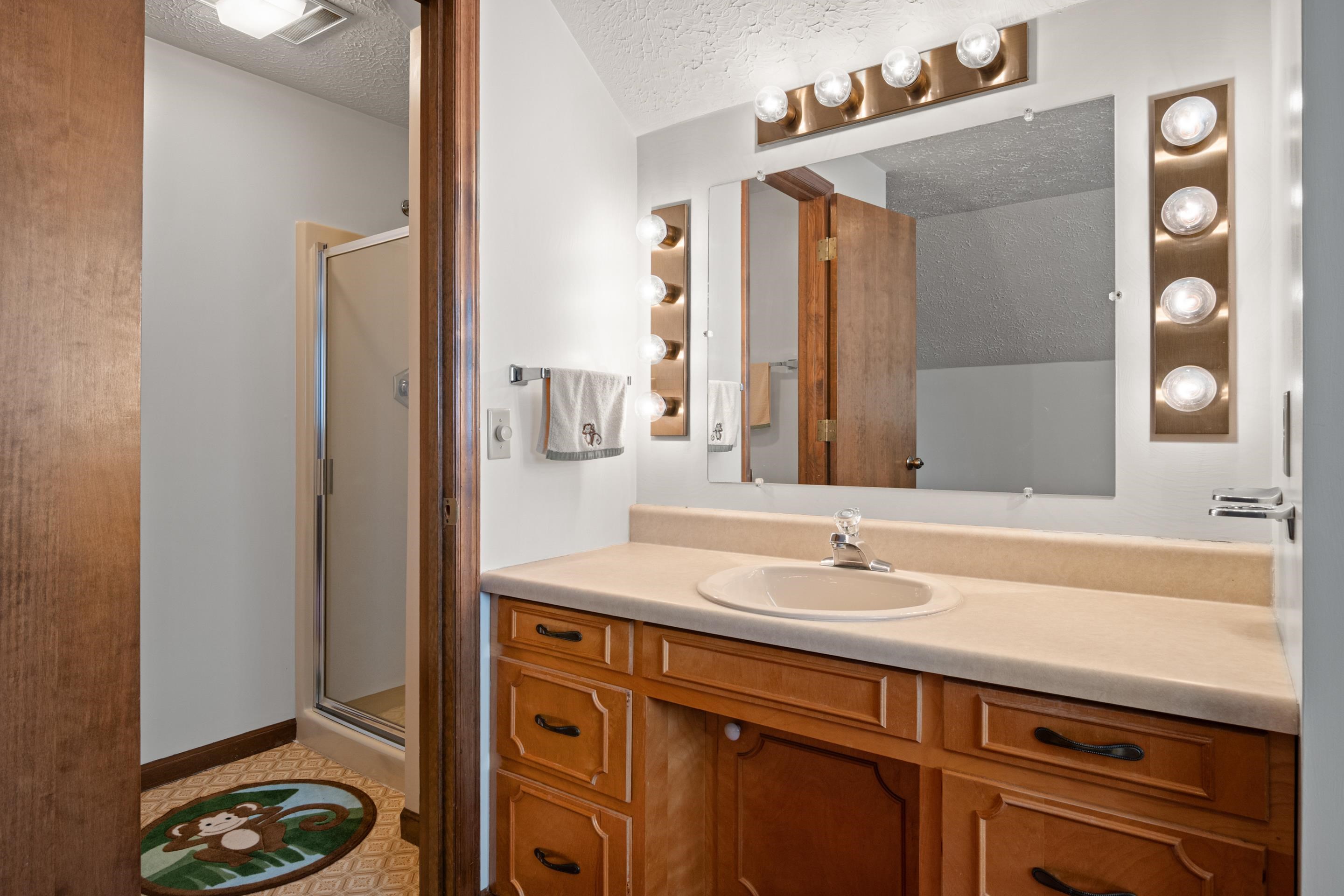 465 Lakeview Drive Wytheville VA 24382