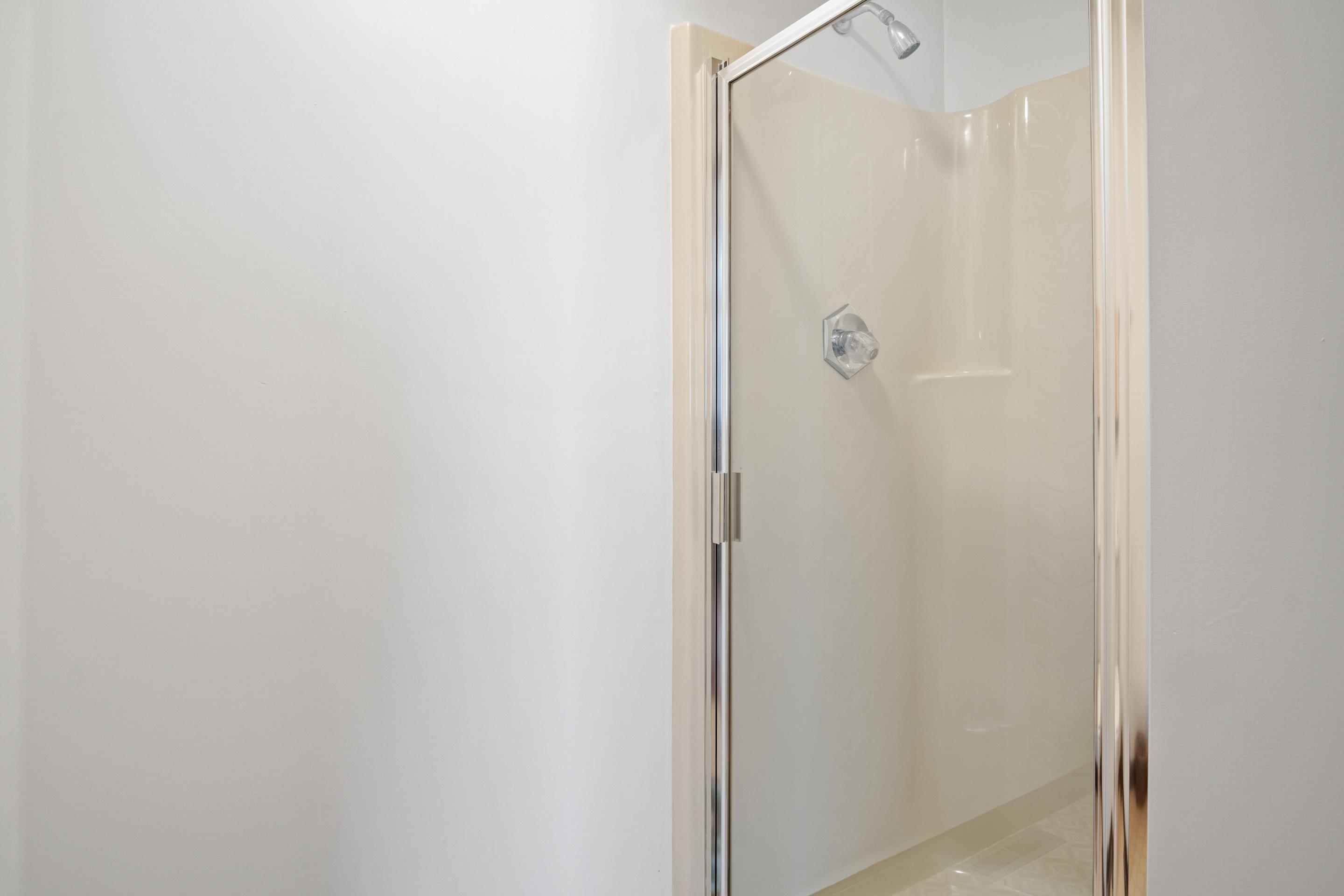 465 Lakeview Drive Wytheville VA 24382