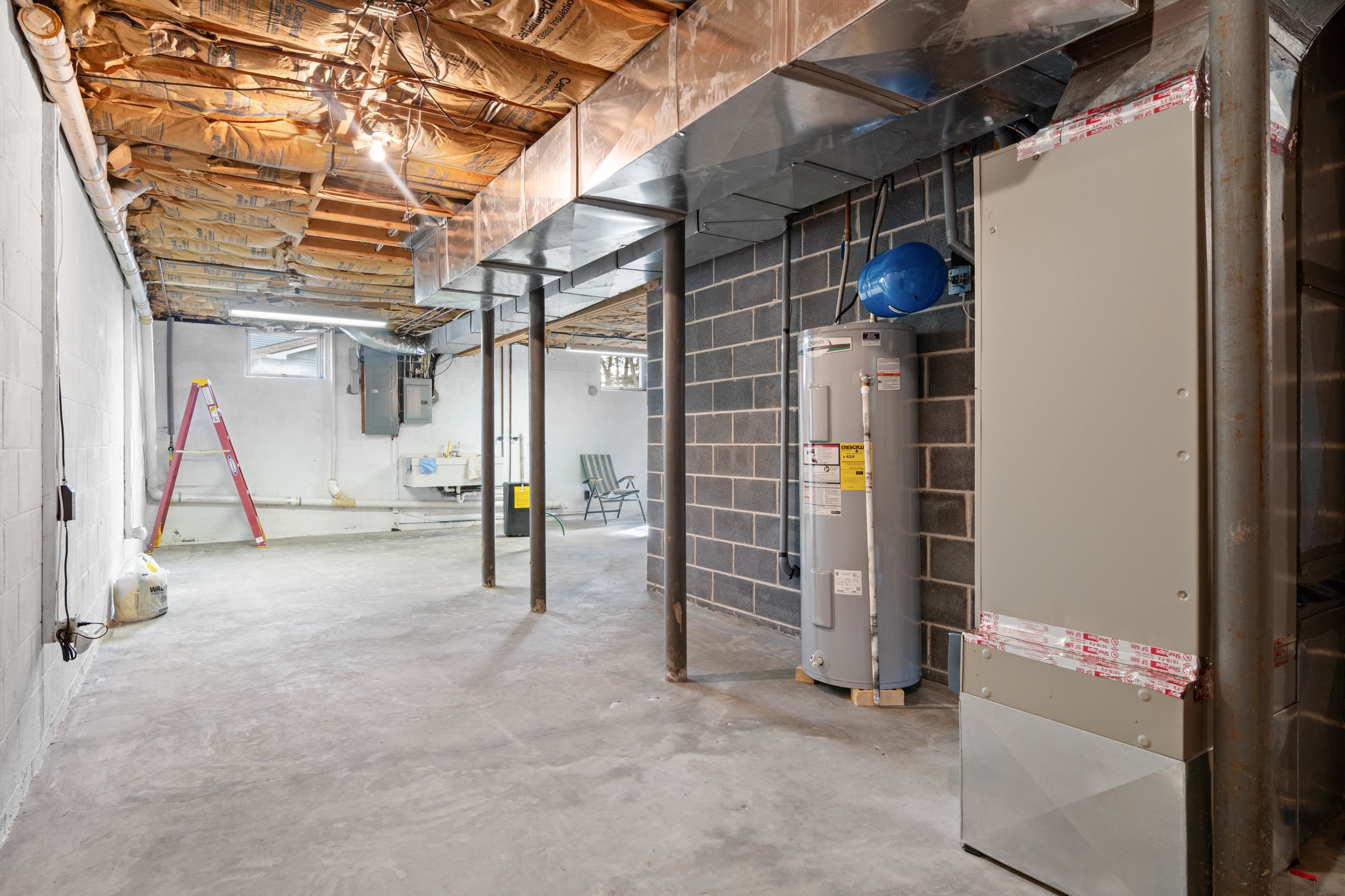 465 Lakeview Drive Wytheville VA 24382