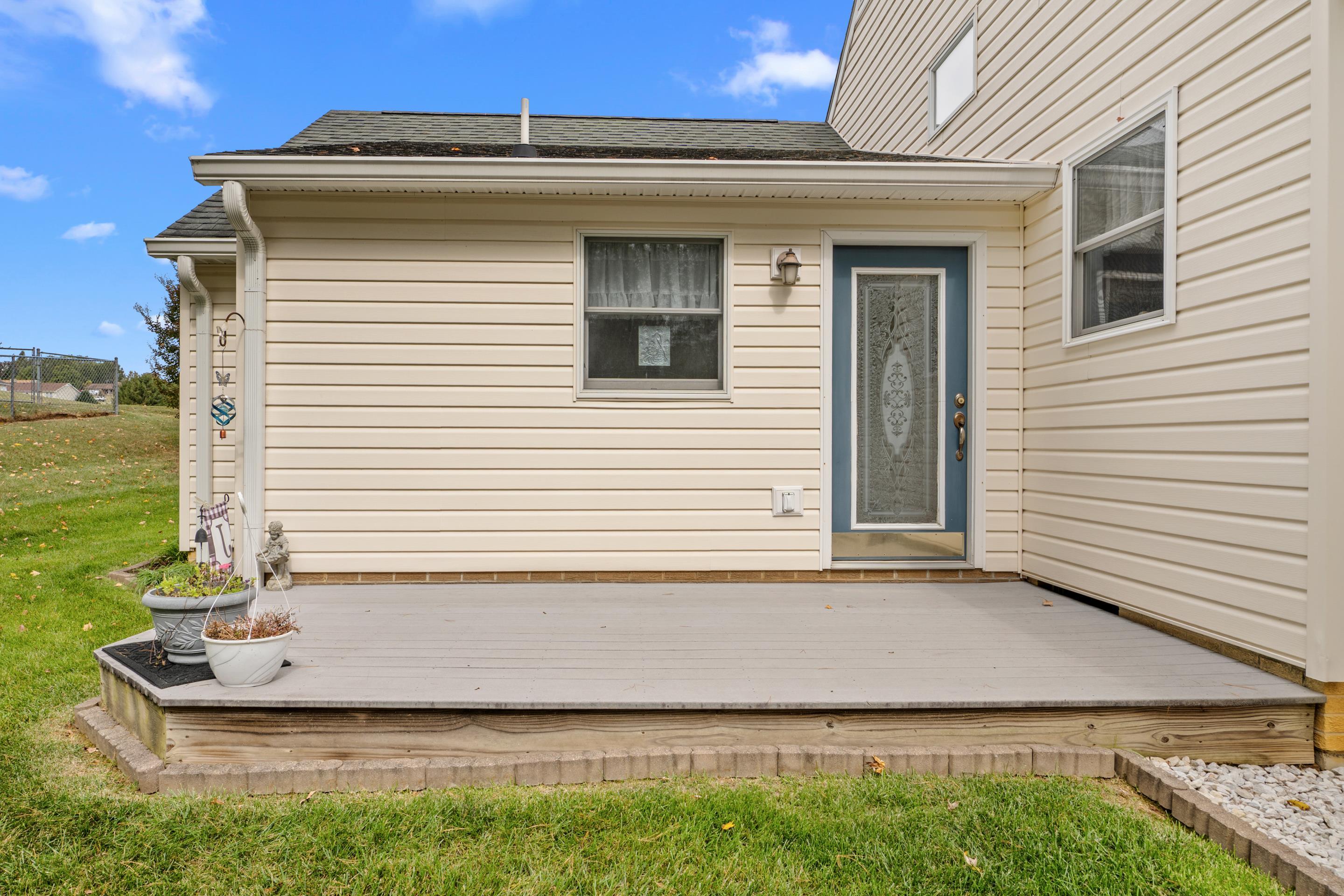 465 Lakeview Drive Wytheville VA 24382