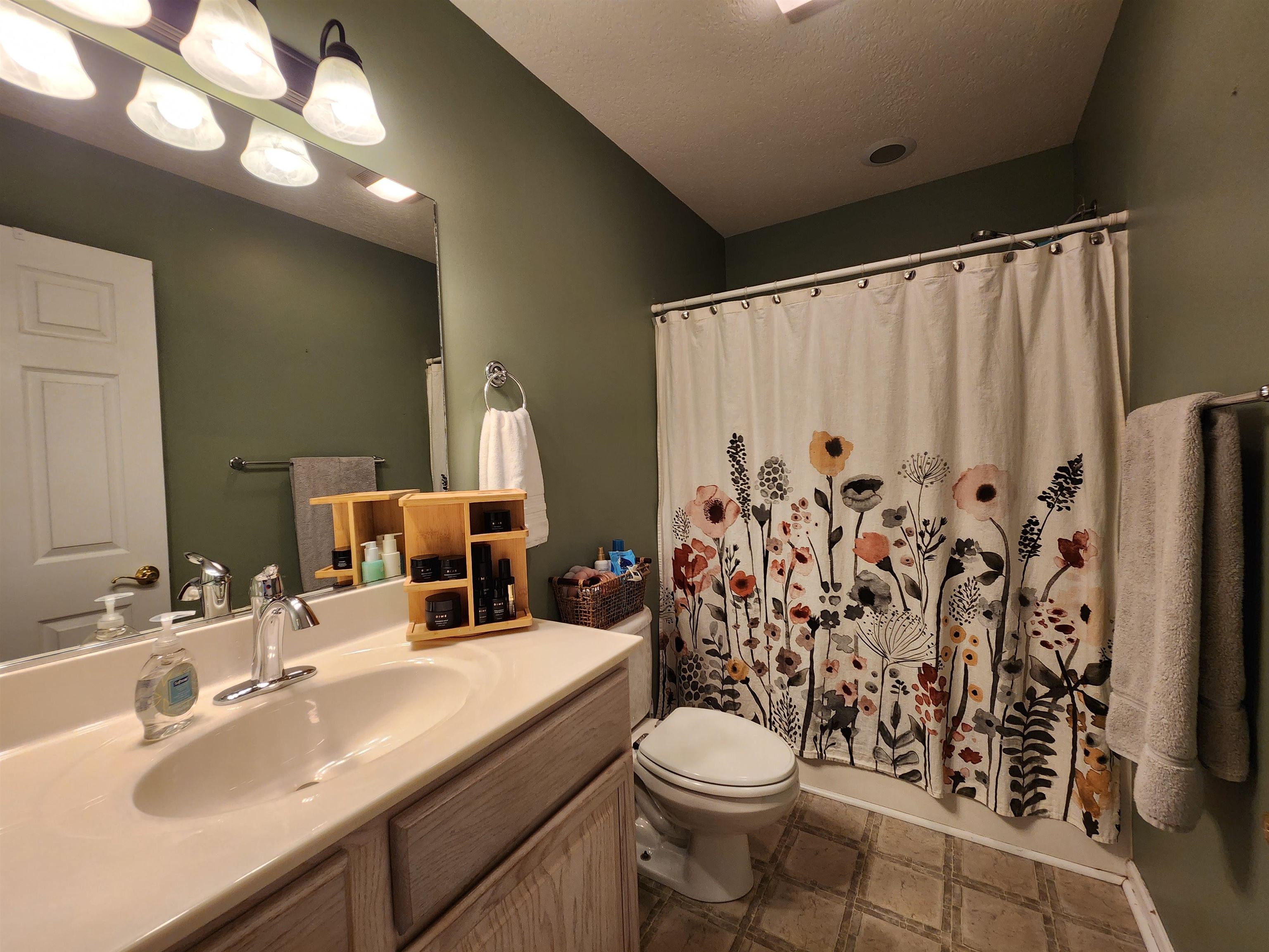 40 Overlook Drive Christiansburg VA 24073